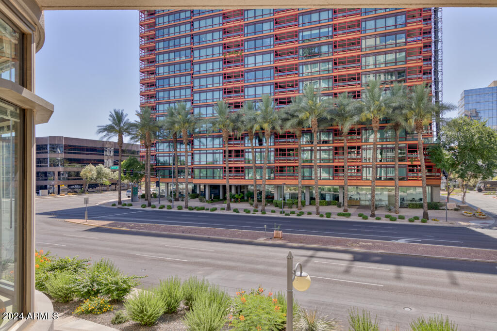 2402 E ESPLANADE Lane # 201
