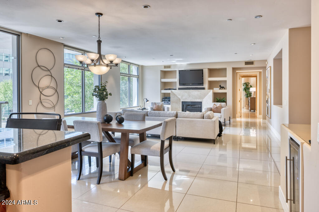 2402 E ESPLANADE Lane # 201