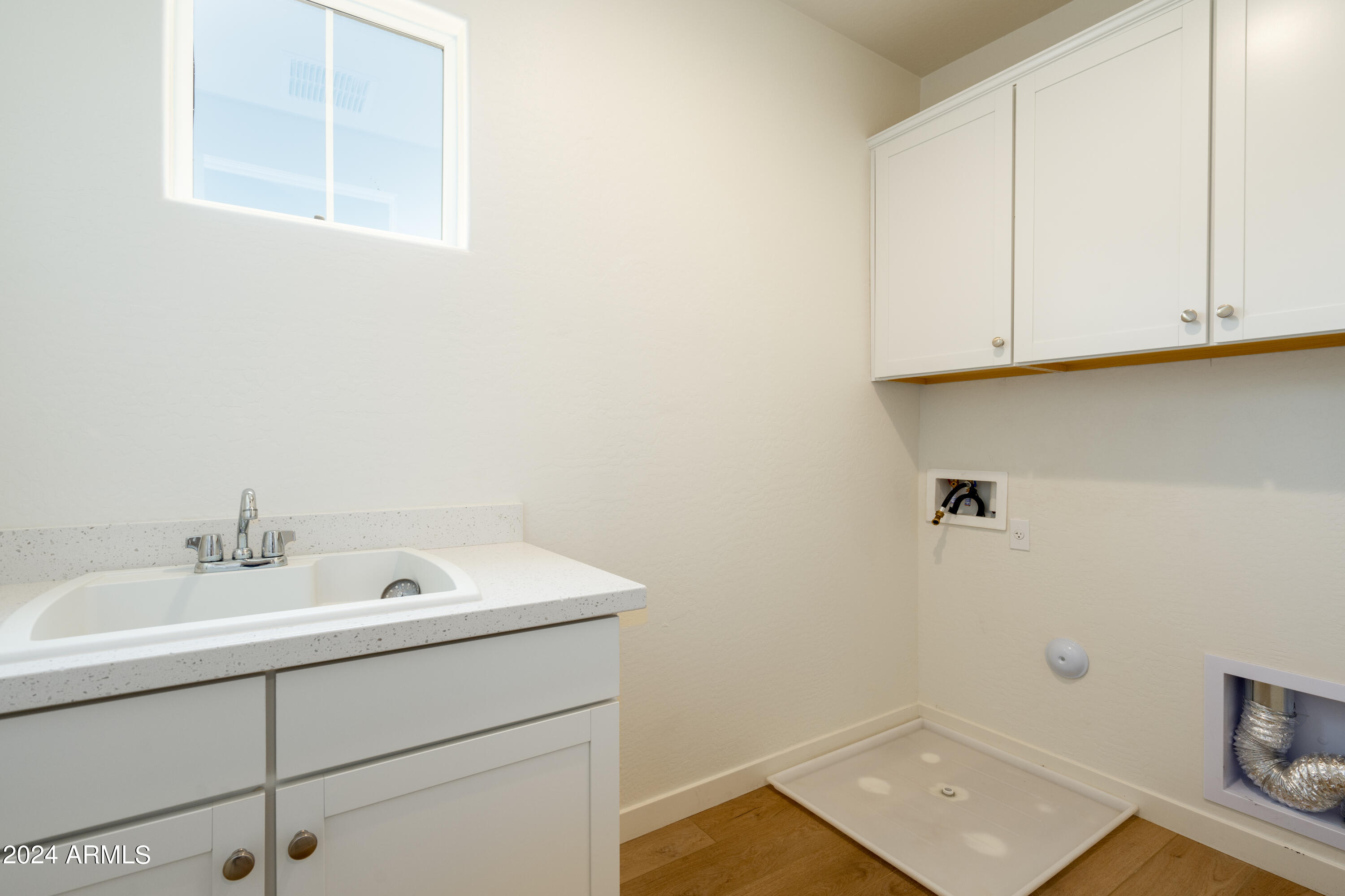 4006 E Campus Drive