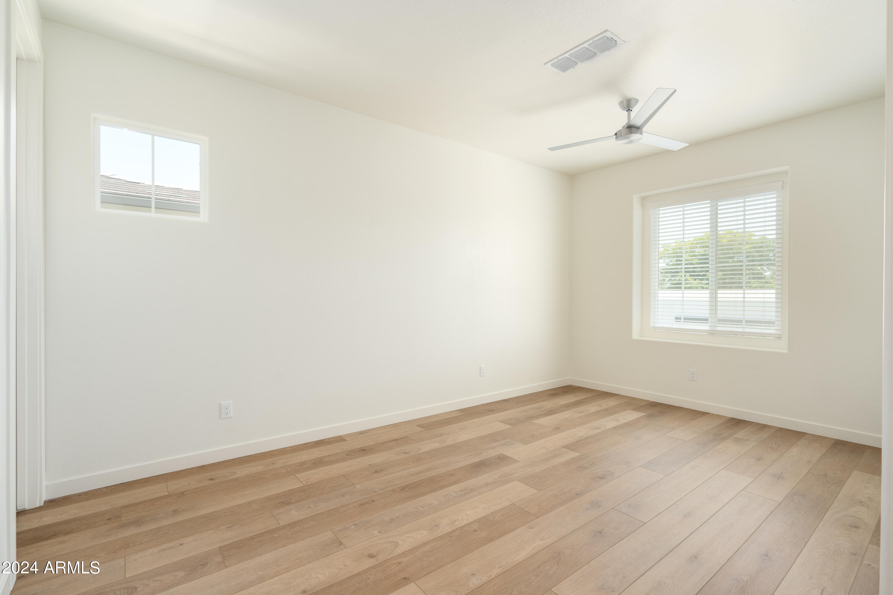4006 E Campus Drive