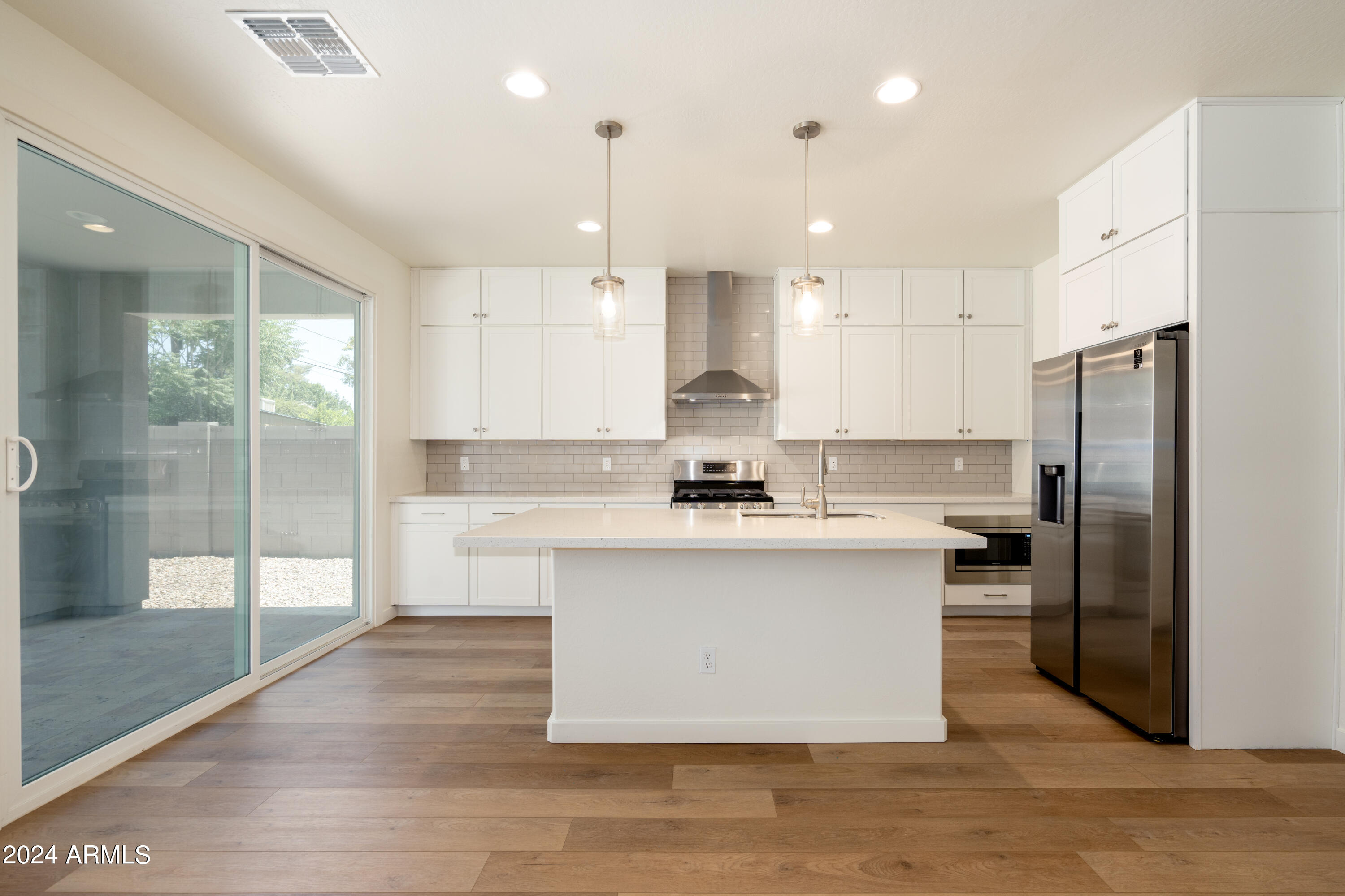 4006 E Campus Drive