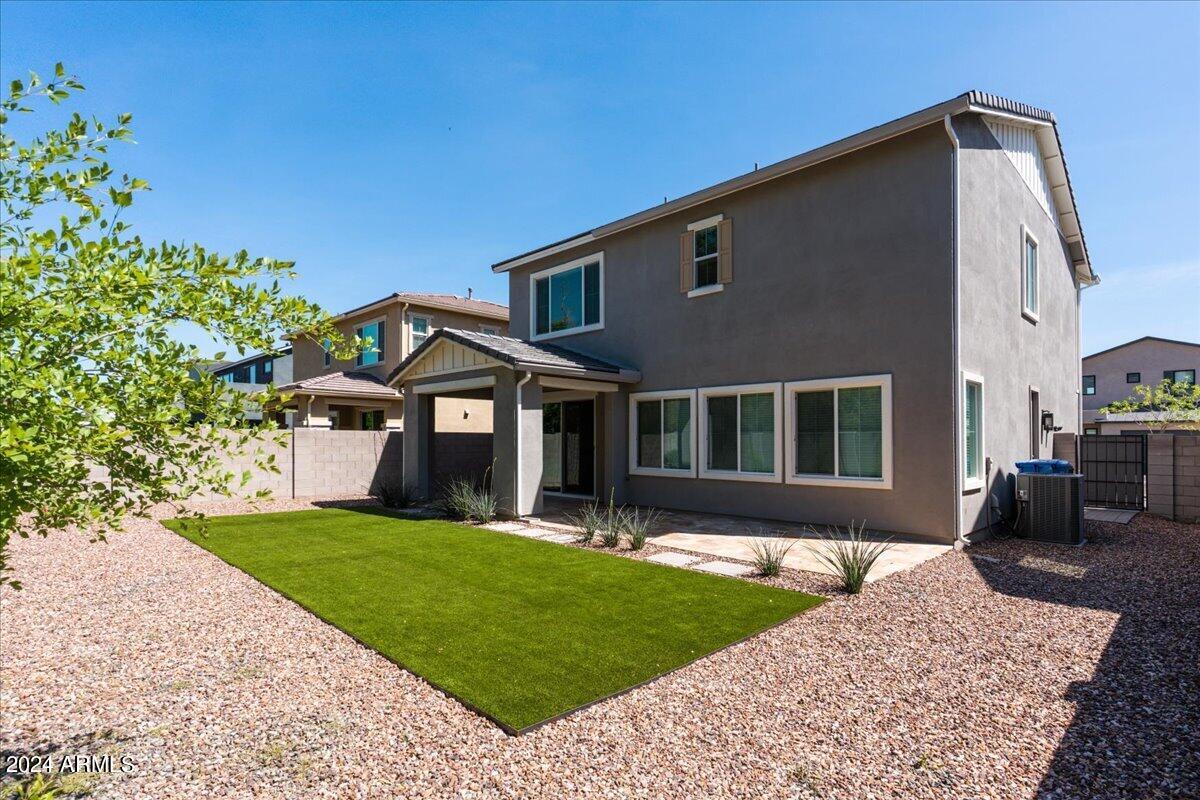 4006 E Campus Drive