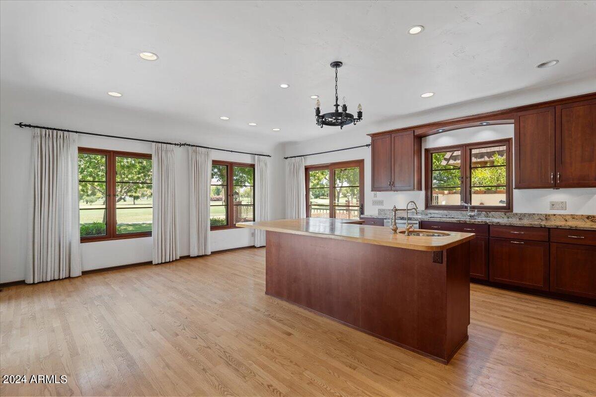 5908 E Orange Blossom Lane