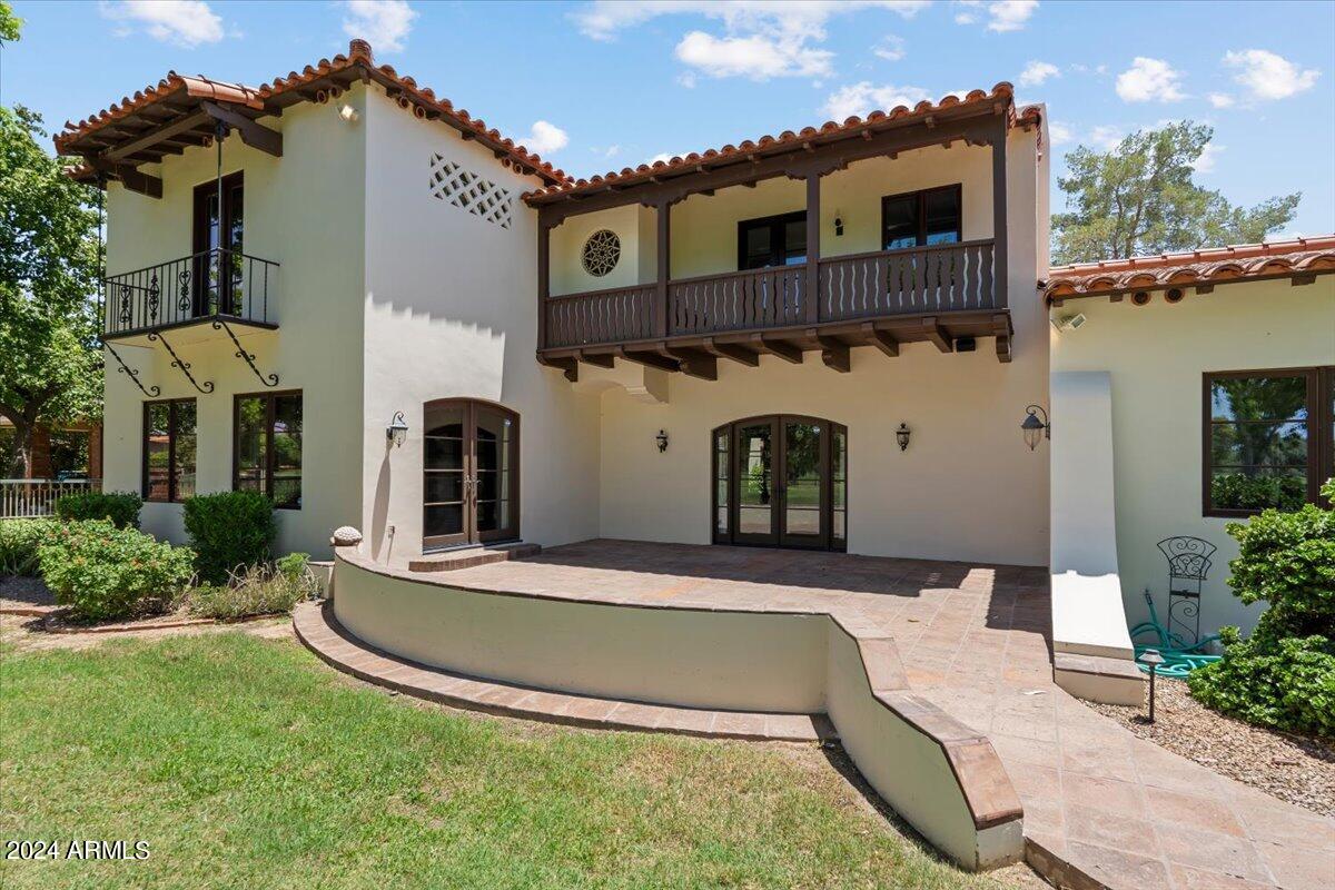 5908 E Orange Blossom Lane