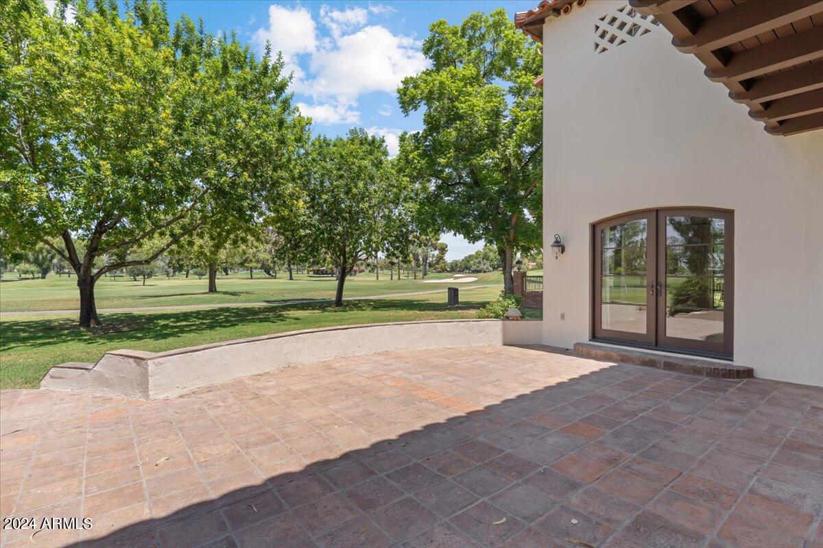 5908 E Orange Blossom Lane