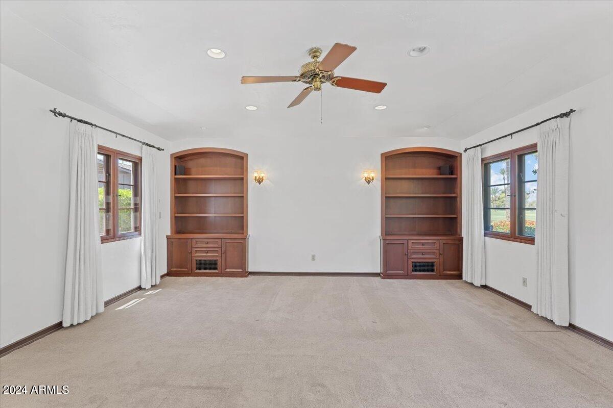 5908 E Orange Blossom Lane