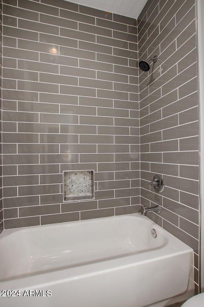 22616 N 39TH Terrace