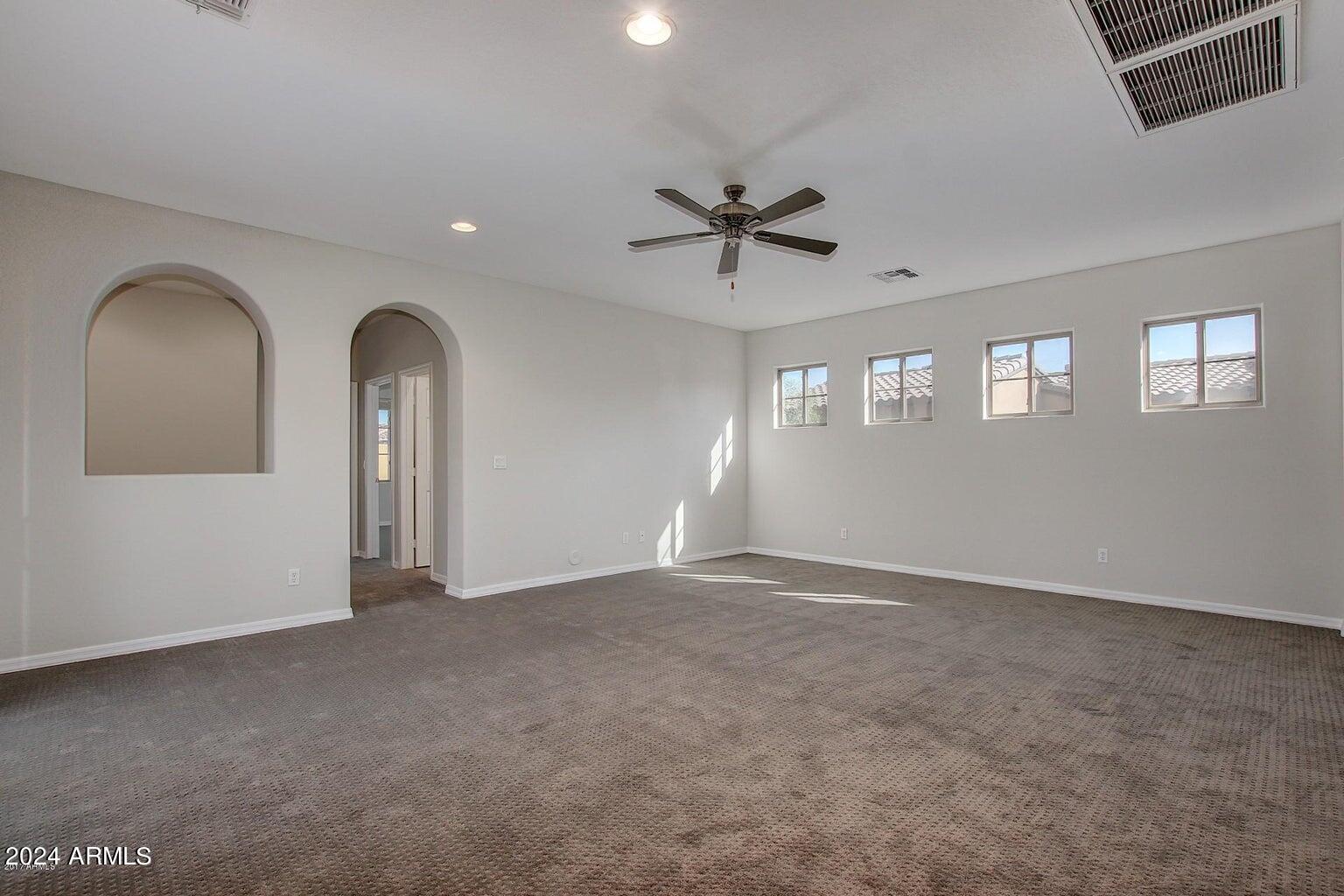 22616 N 39TH Terrace