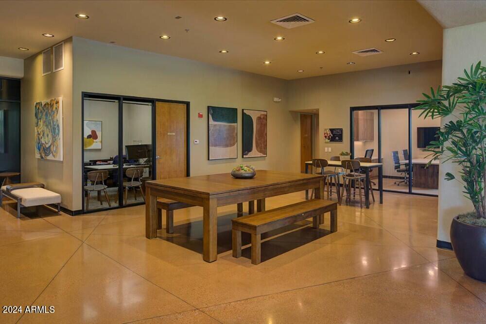 22616 N 39TH Terrace