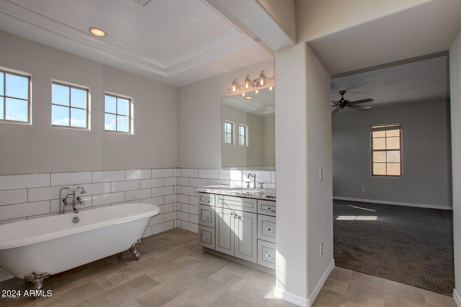 22616 N 39TH Terrace