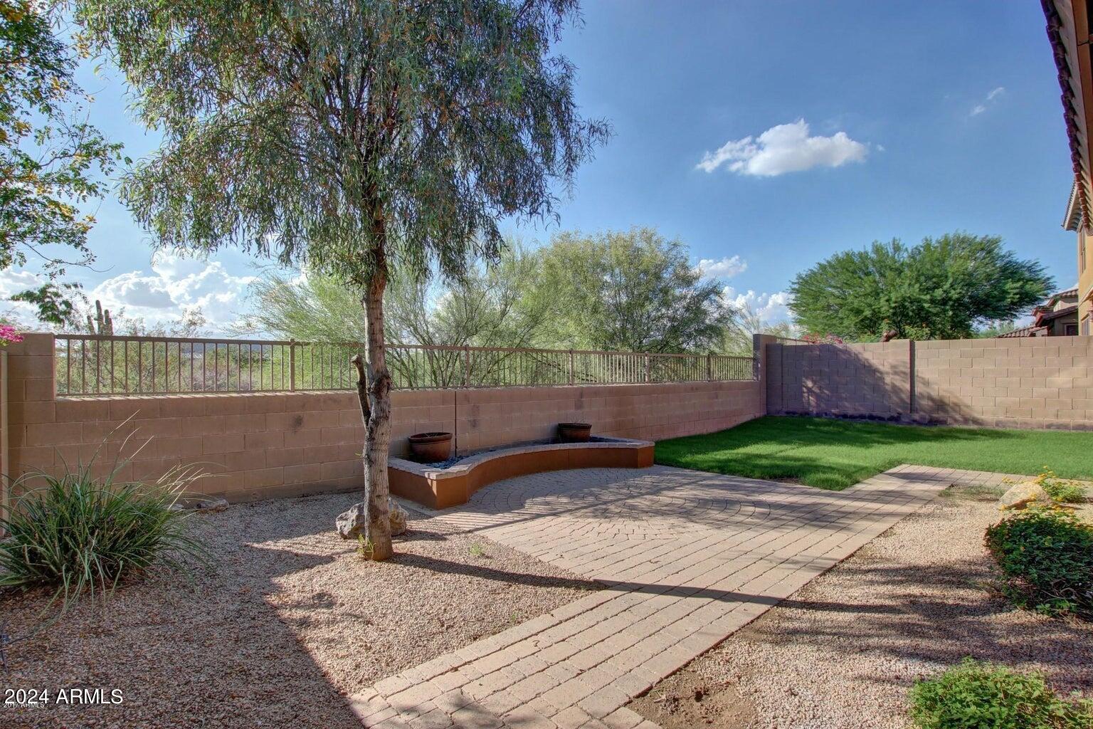 22616 N 39TH Terrace