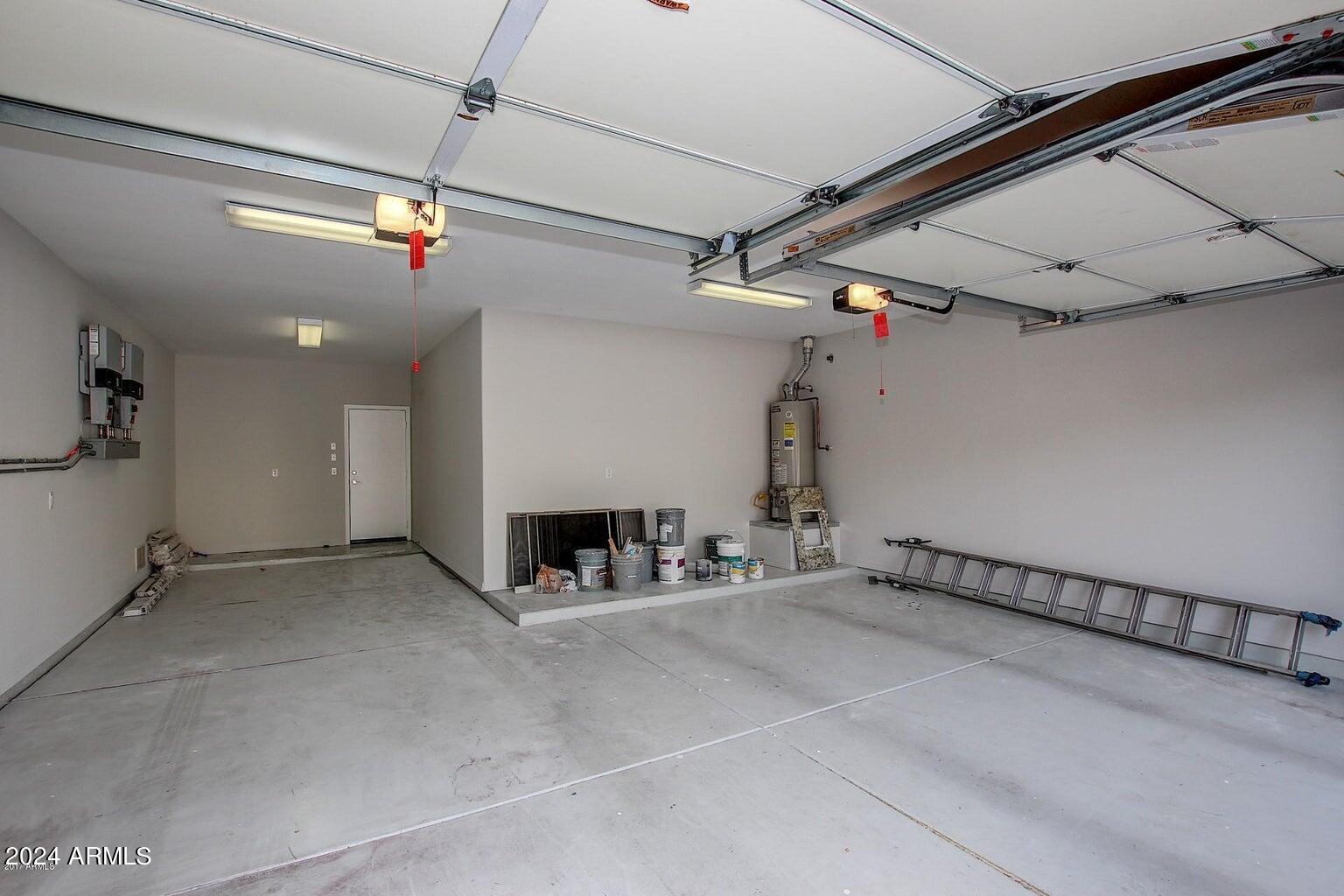 22616 N 39TH Terrace