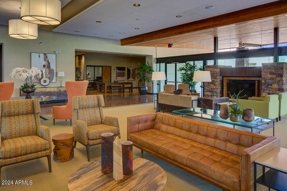 22616 N 39TH Terrace