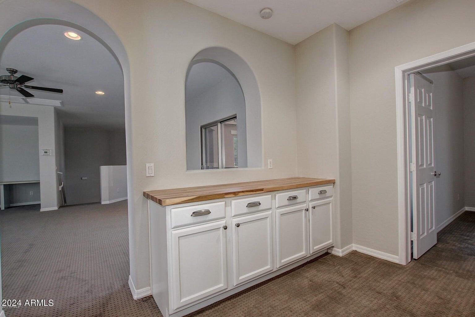 22616 N 39TH Terrace