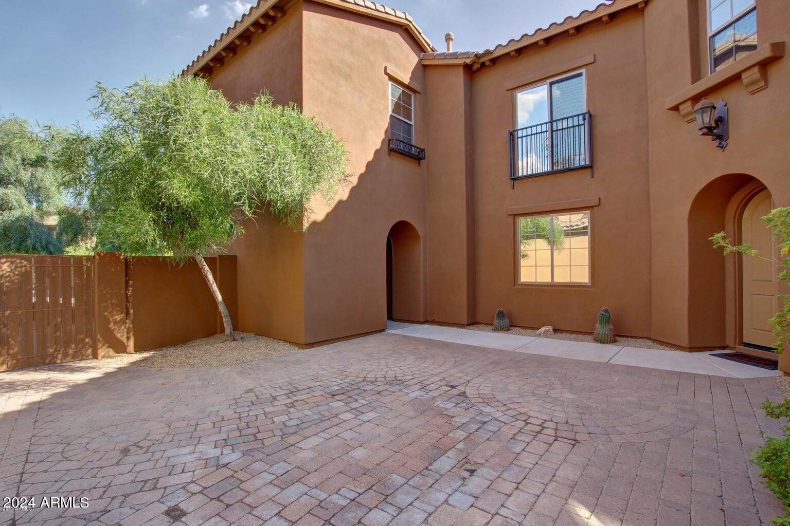 22616 N 39TH Terrace