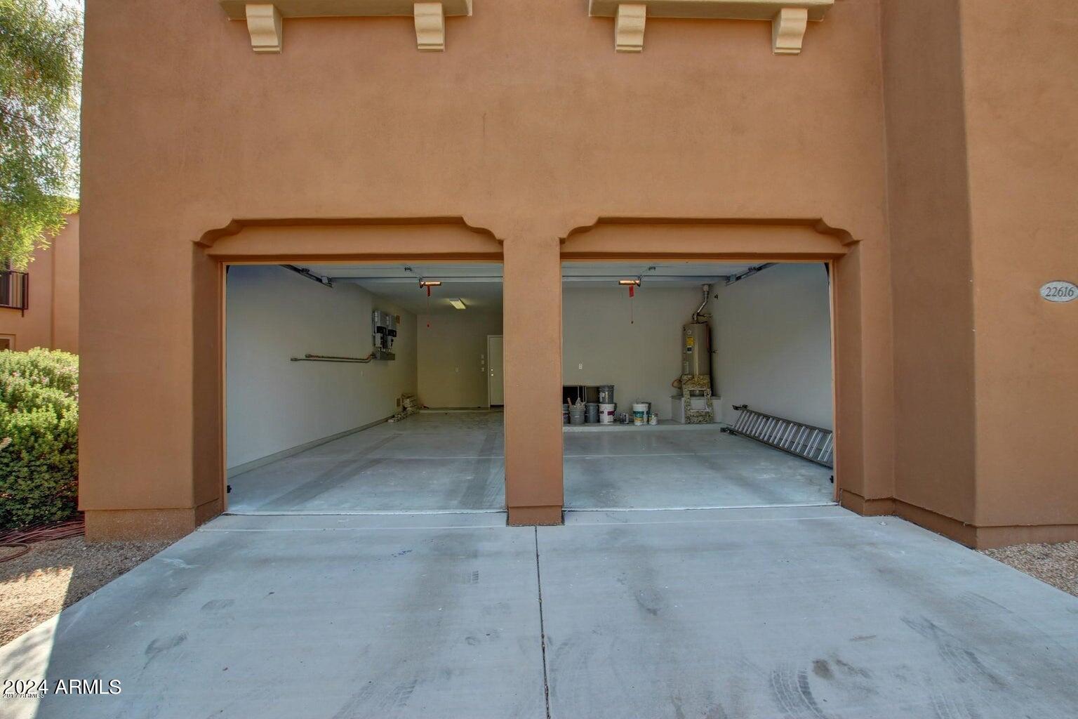 22616 N 39TH Terrace