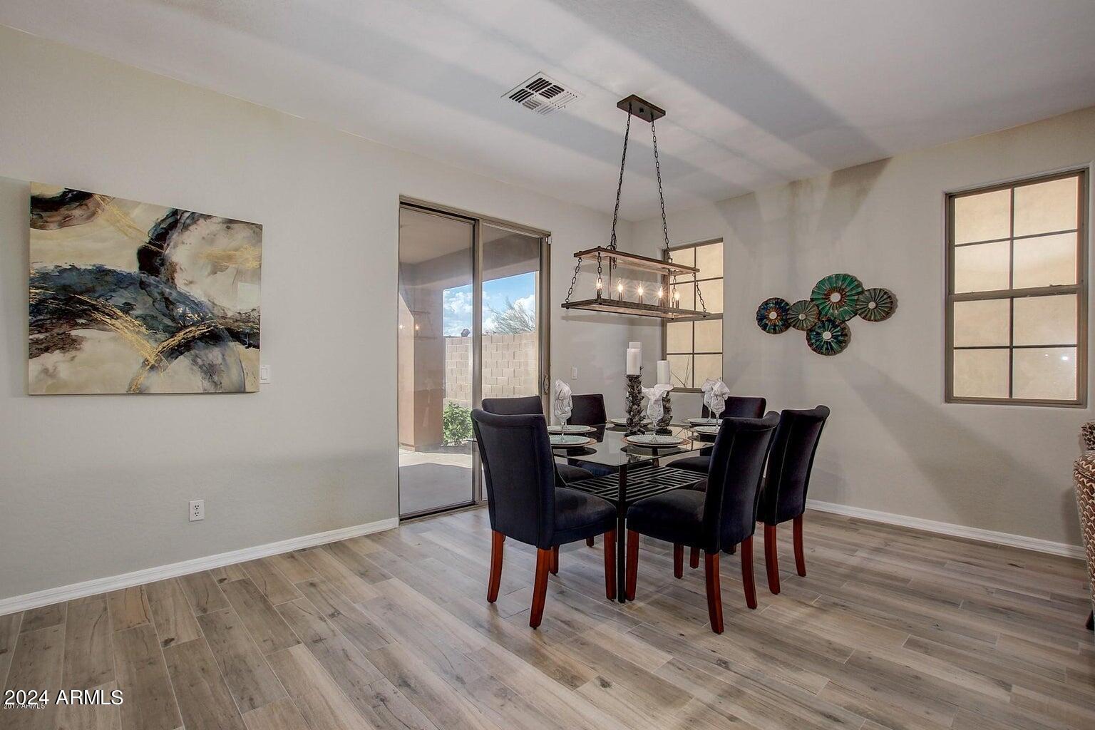 22616 N 39TH Terrace