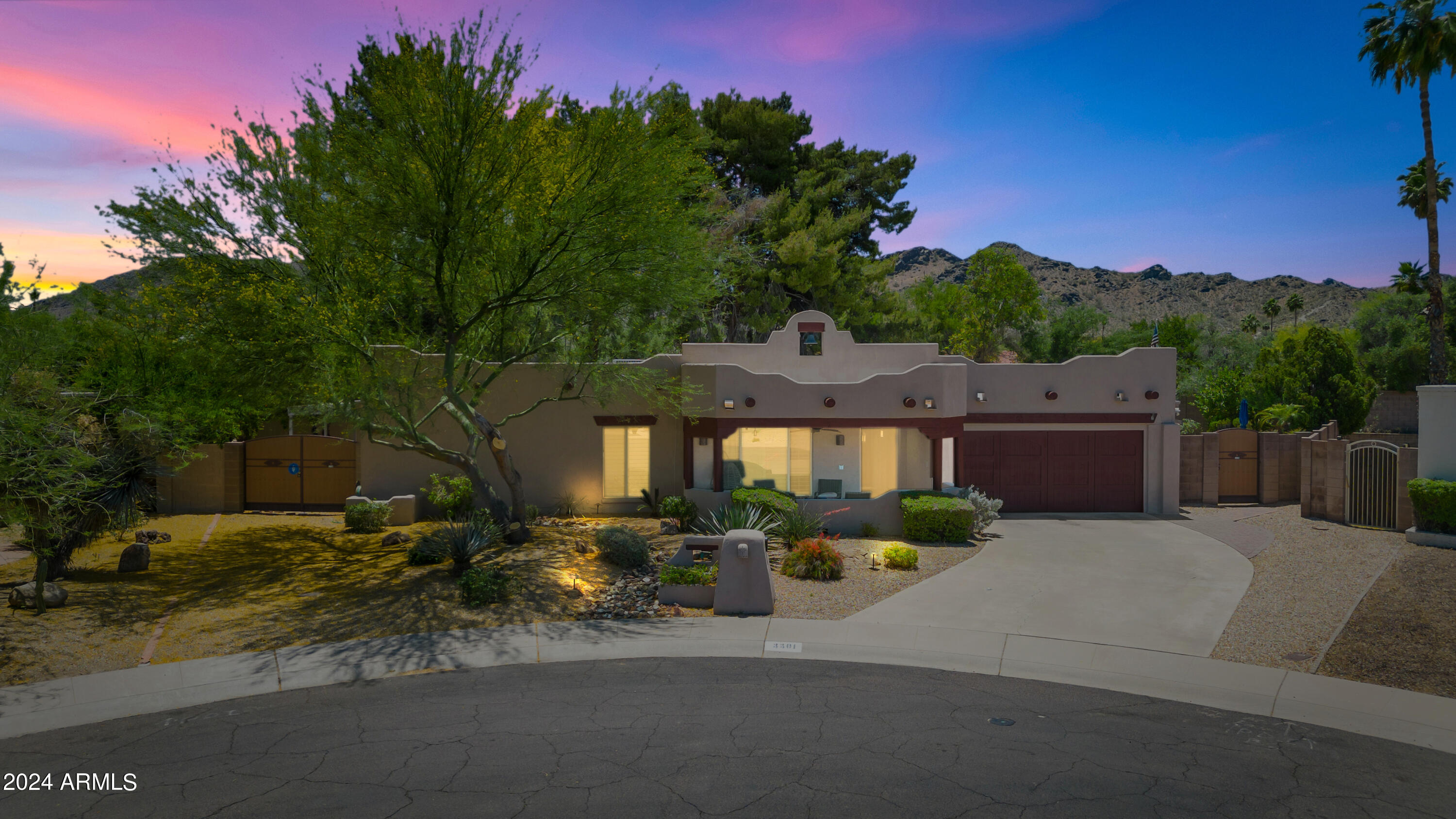 3301 E MALAPAI Drive