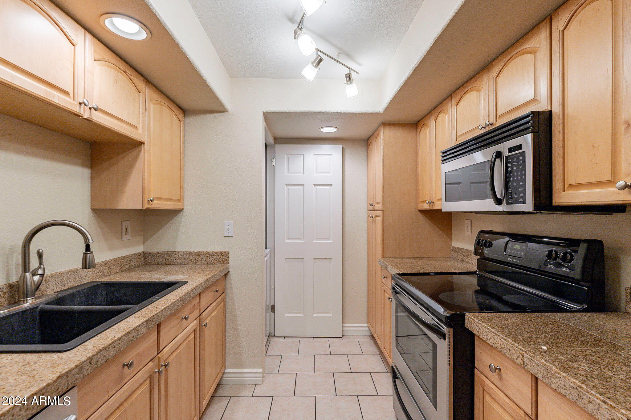 10444 N 69TH Street # 217