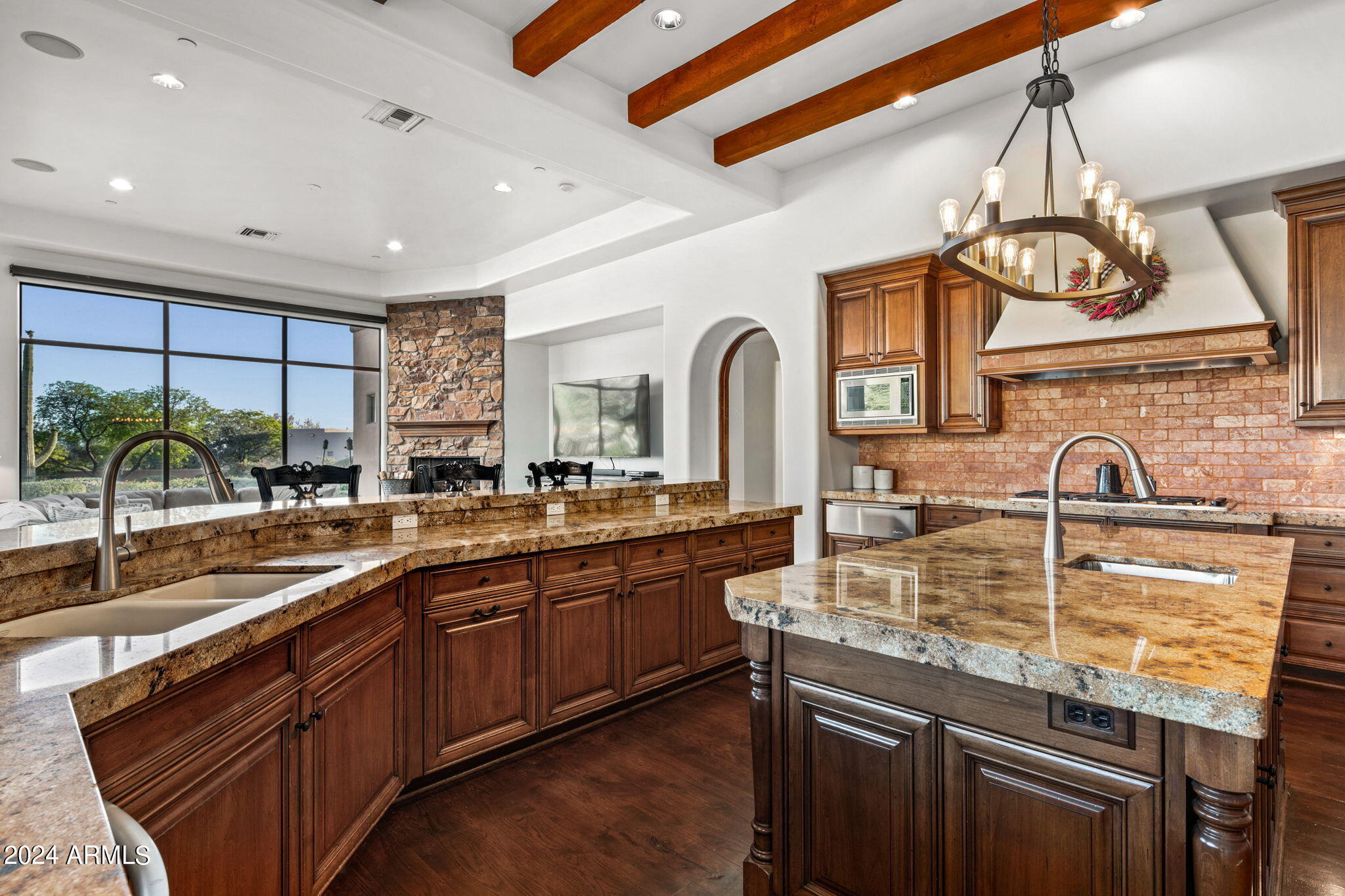 8537 E Los Gatos Drive