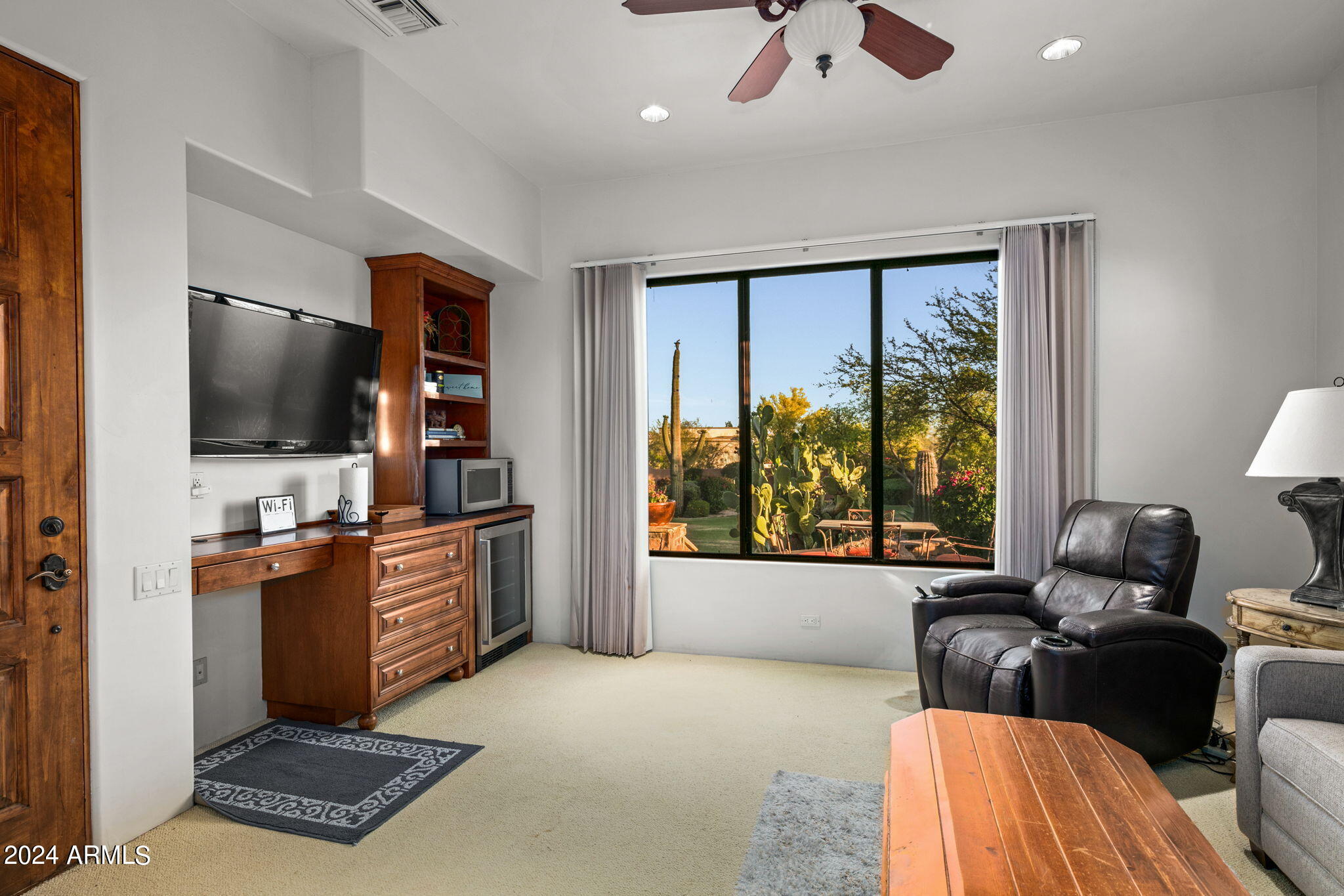 8537 E Los Gatos Drive