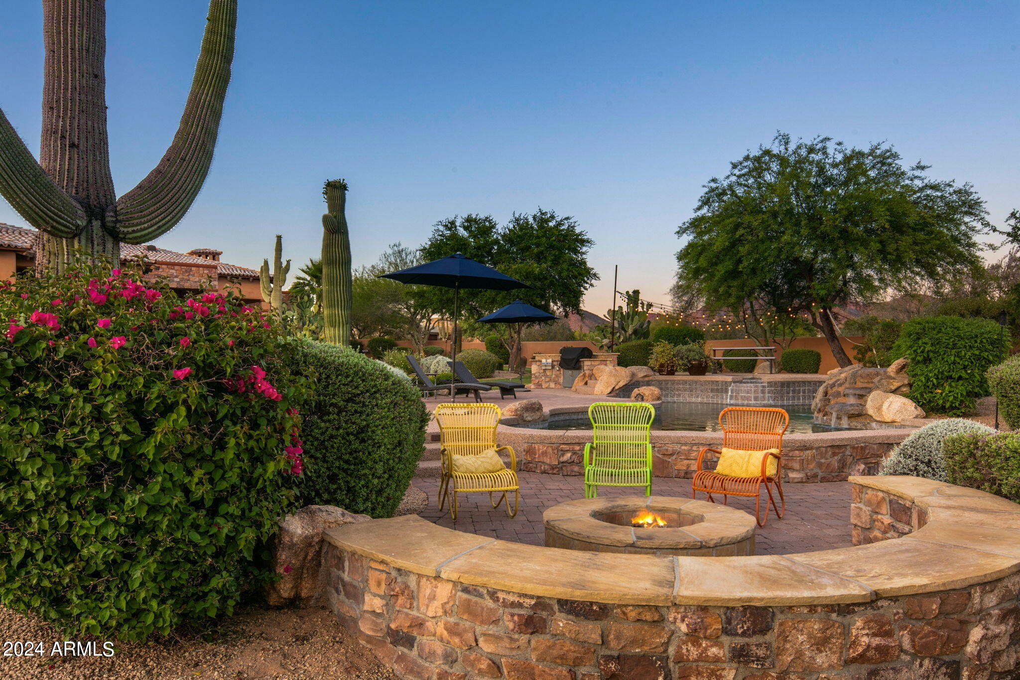 8537 E Los Gatos Drive