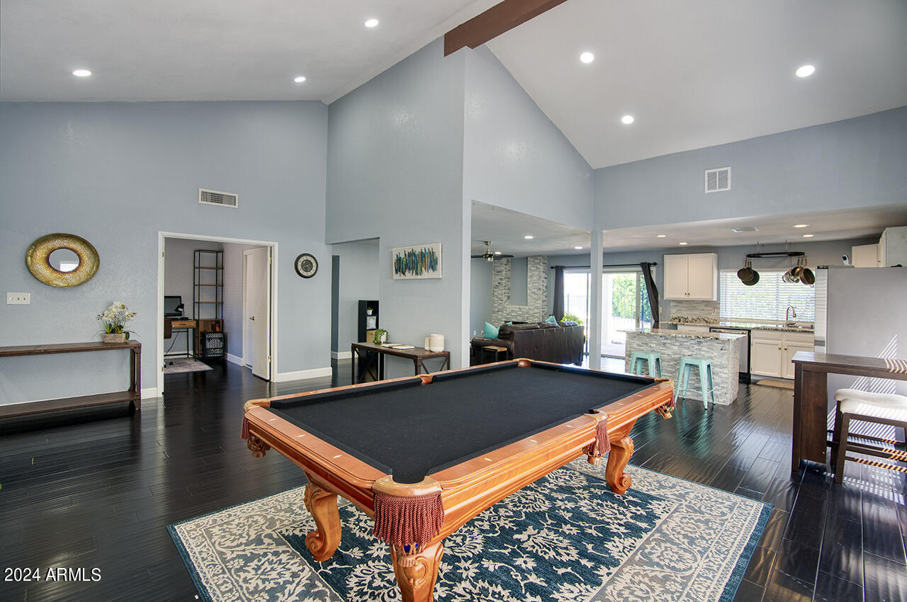 3356 W JUNIPER Avenue