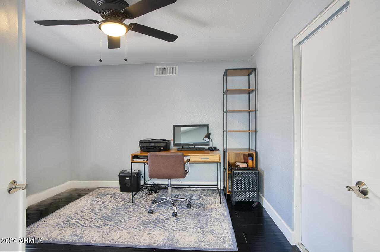 3356 W JUNIPER Avenue