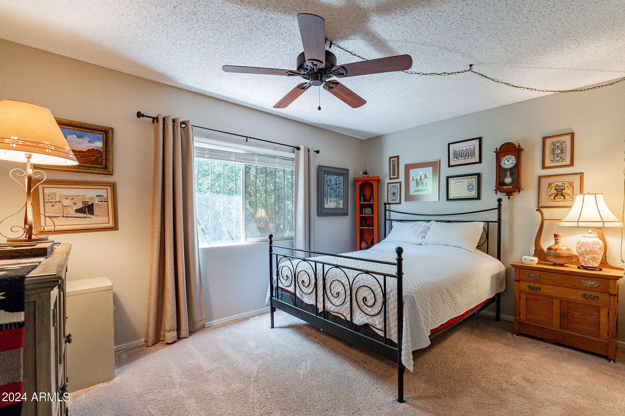1736 W CITRUS Way