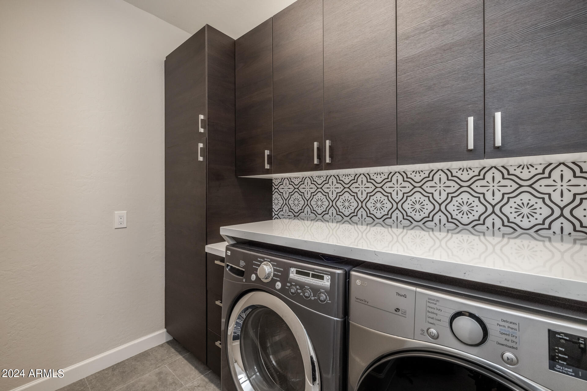 9418 E CAVALRY Drive