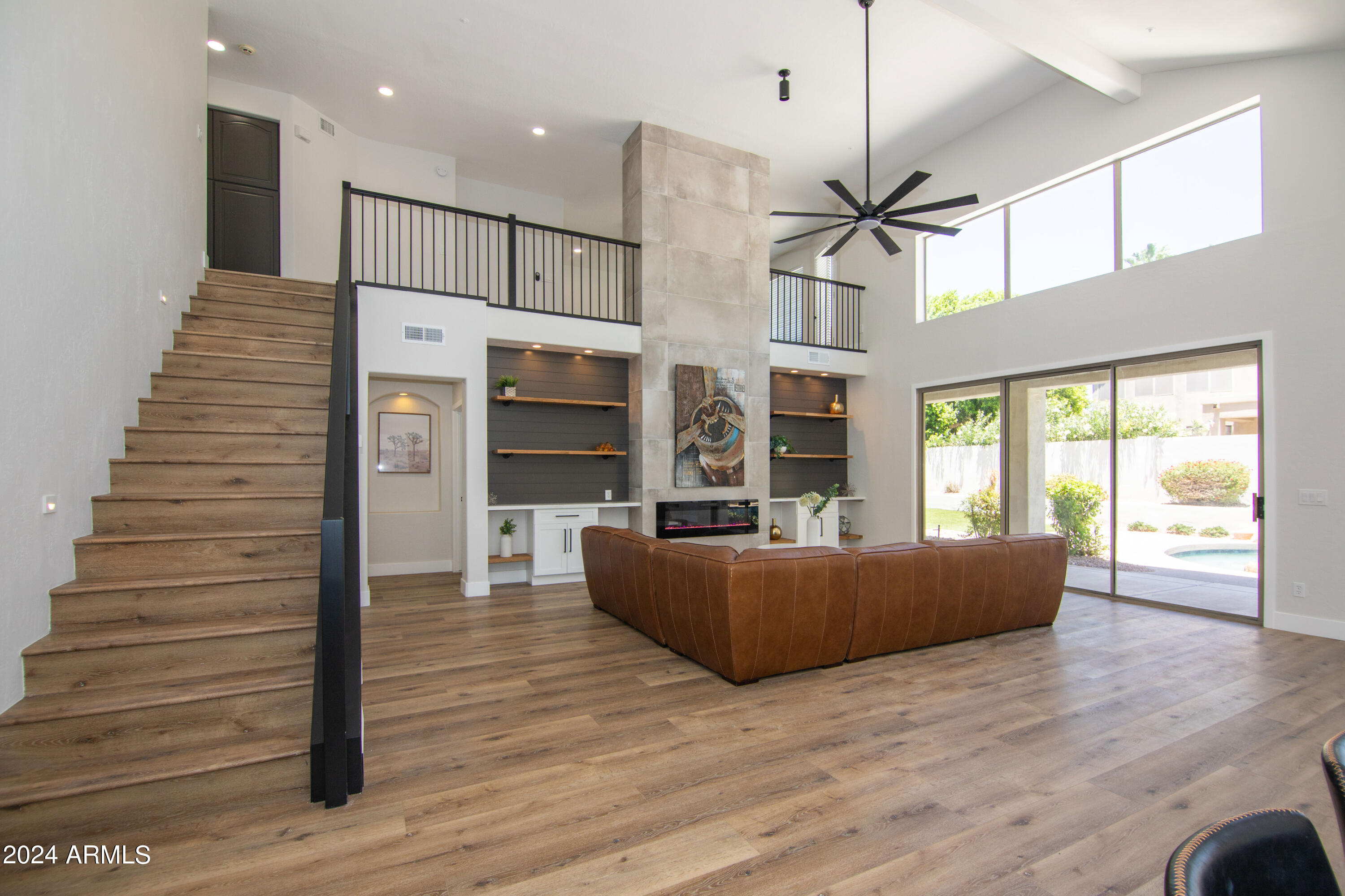 9648 E Davenport Drive