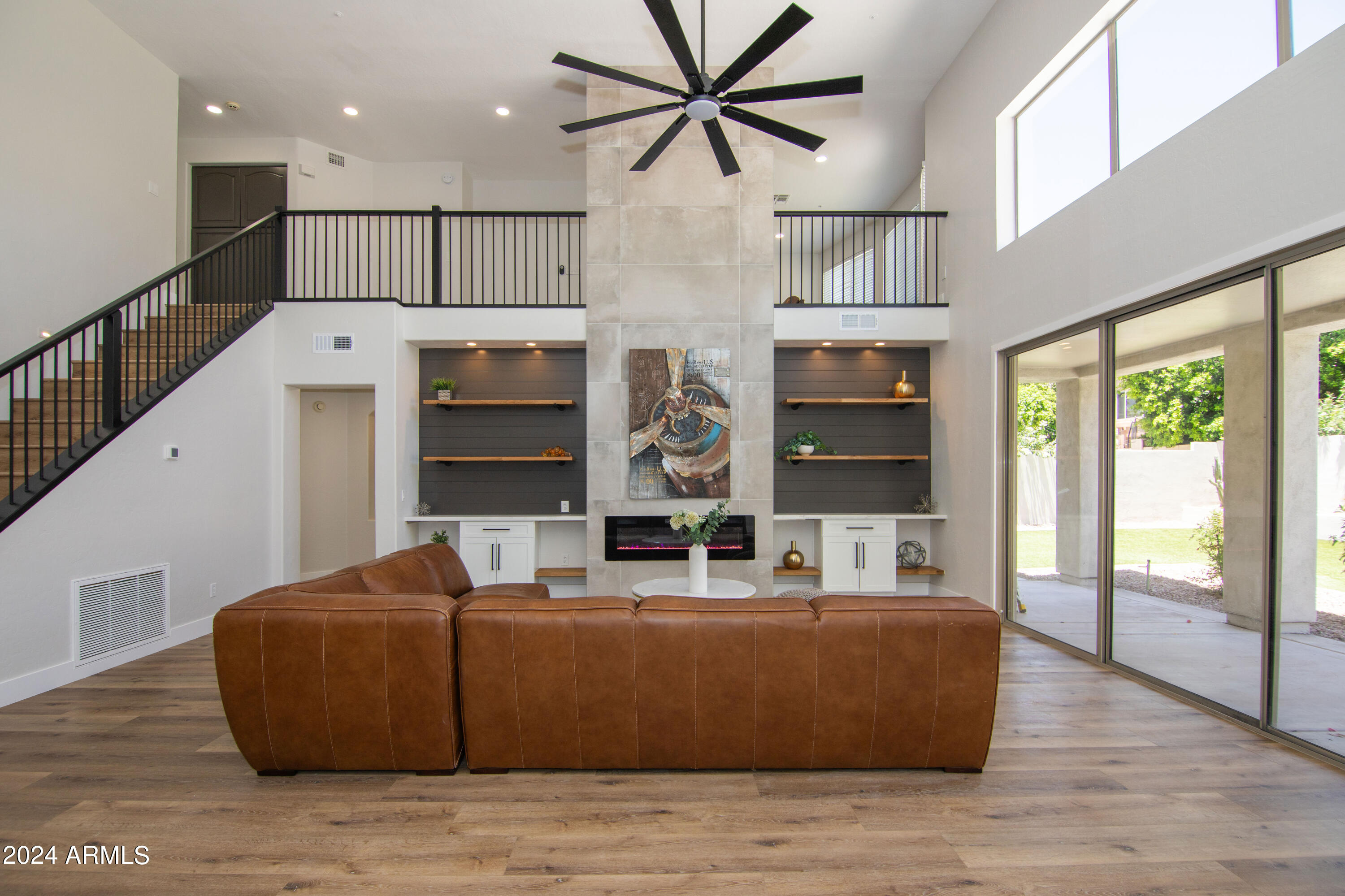 9648 E Davenport Drive