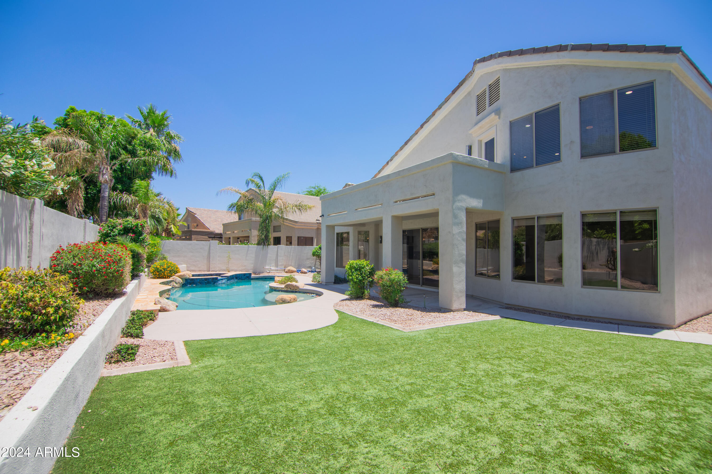 9648 E Davenport Drive