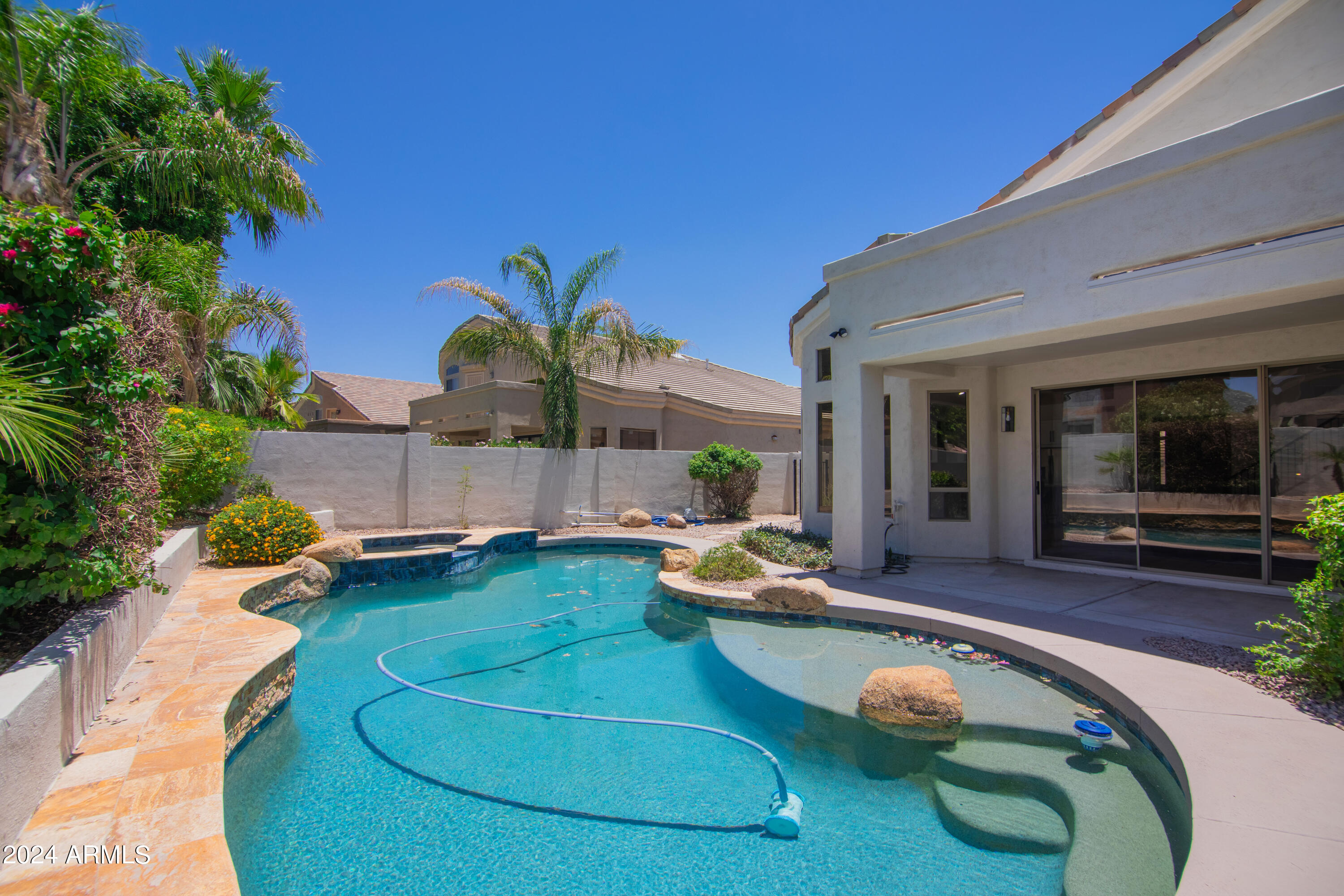 9648 E Davenport Drive