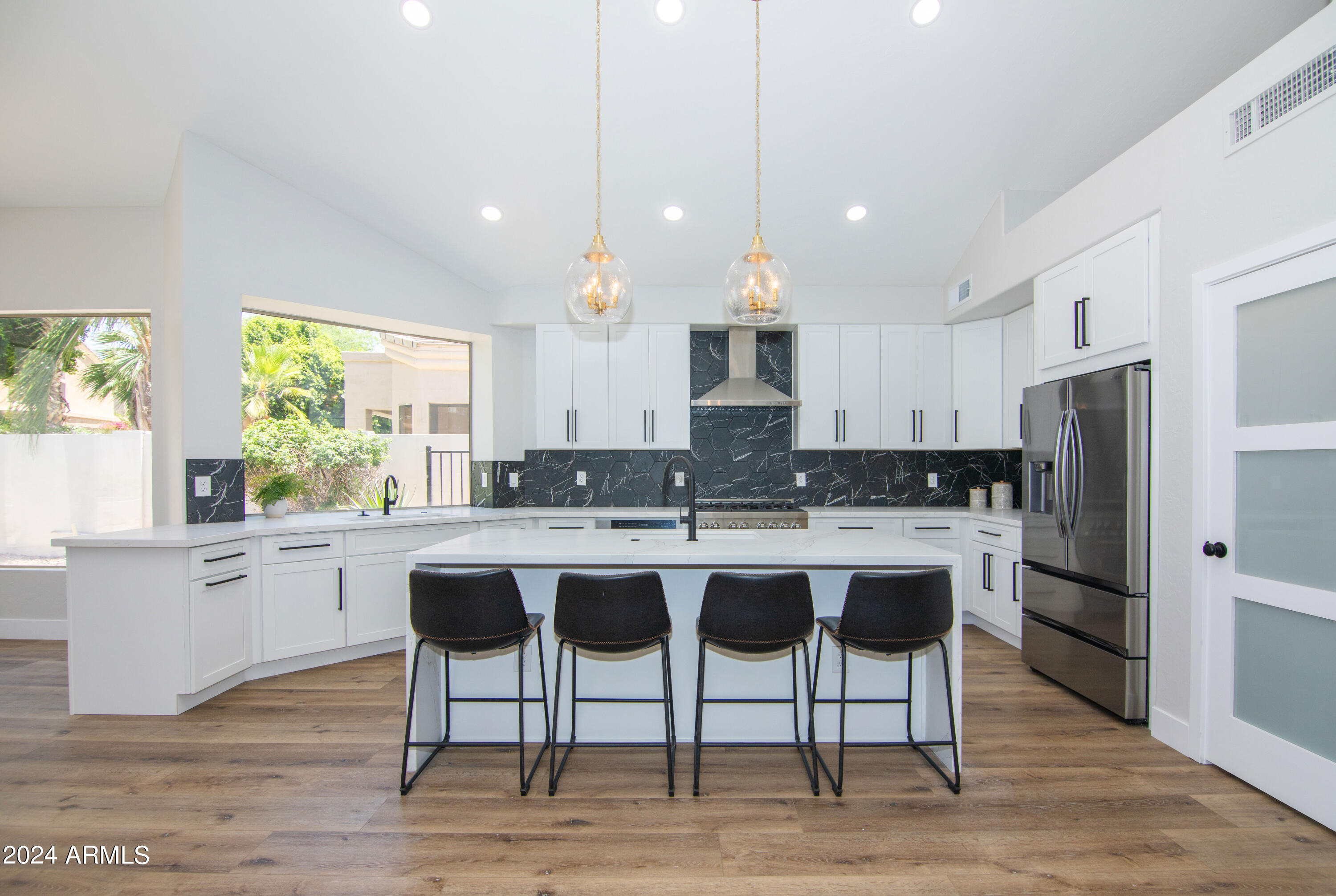 9648 E Davenport Drive