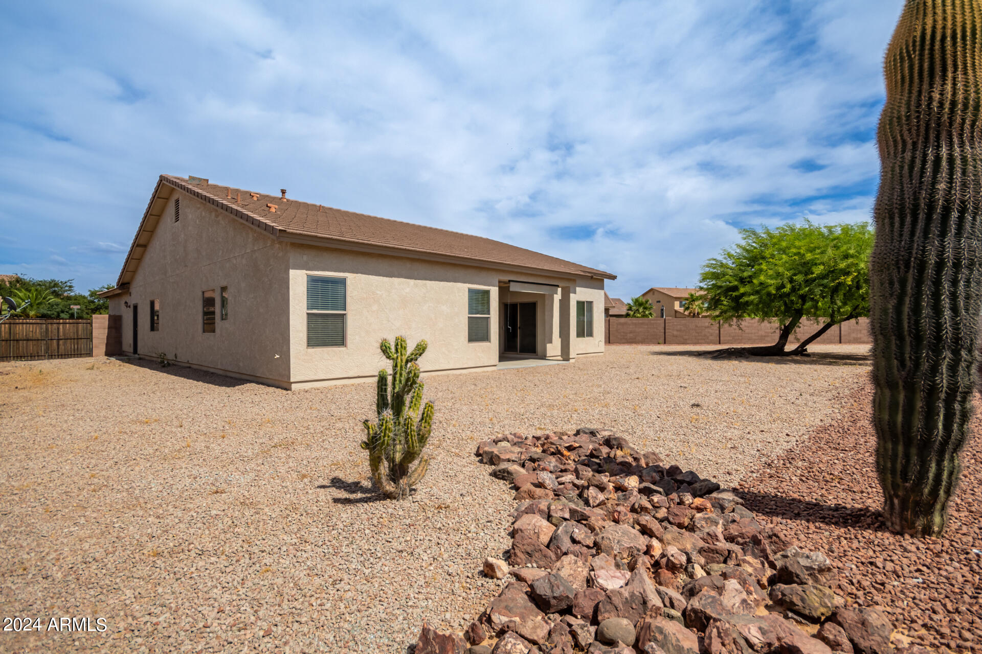 21690 N SUNSET Drive