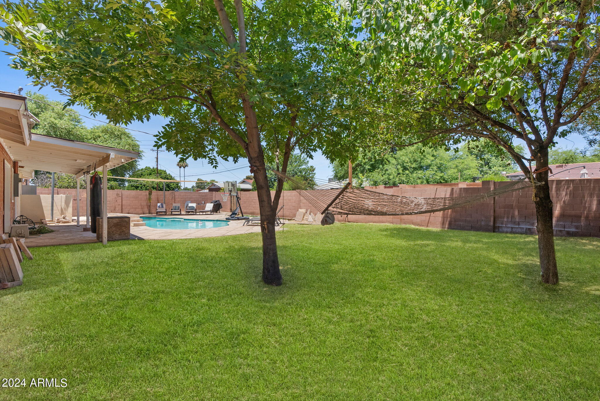 1928 E PALO VERDE Drive