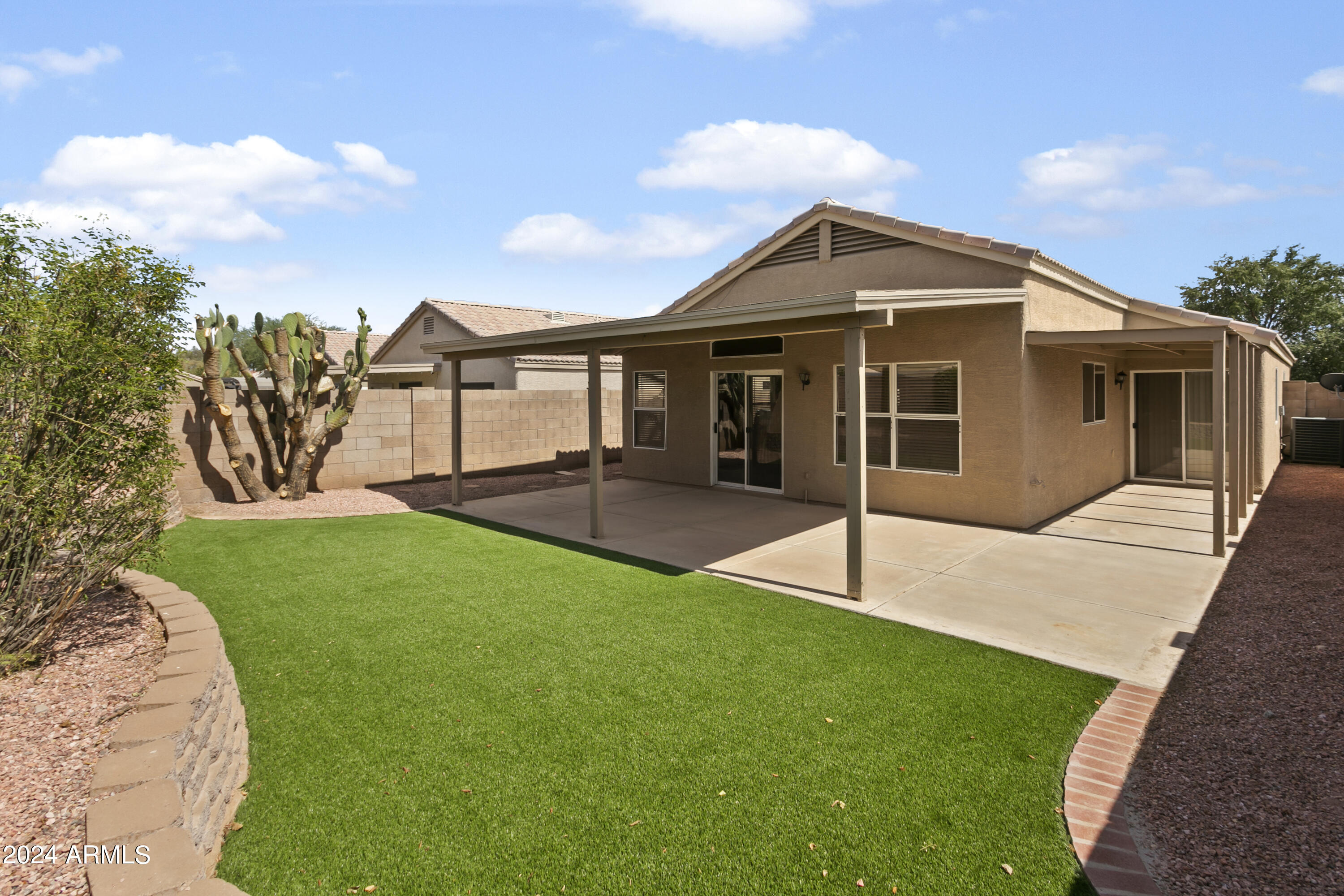 4748 E DESERT WIND Drive