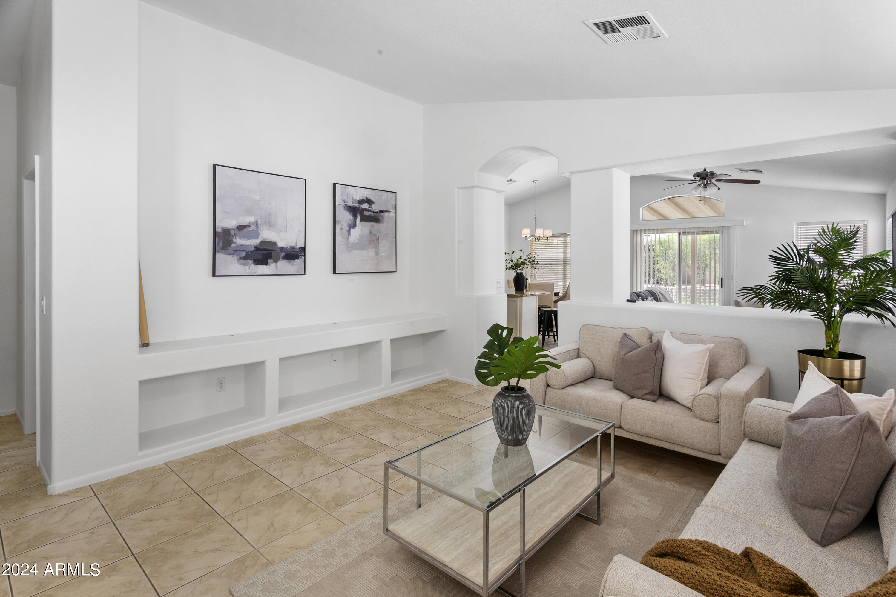 4748 E DESERT WIND Drive