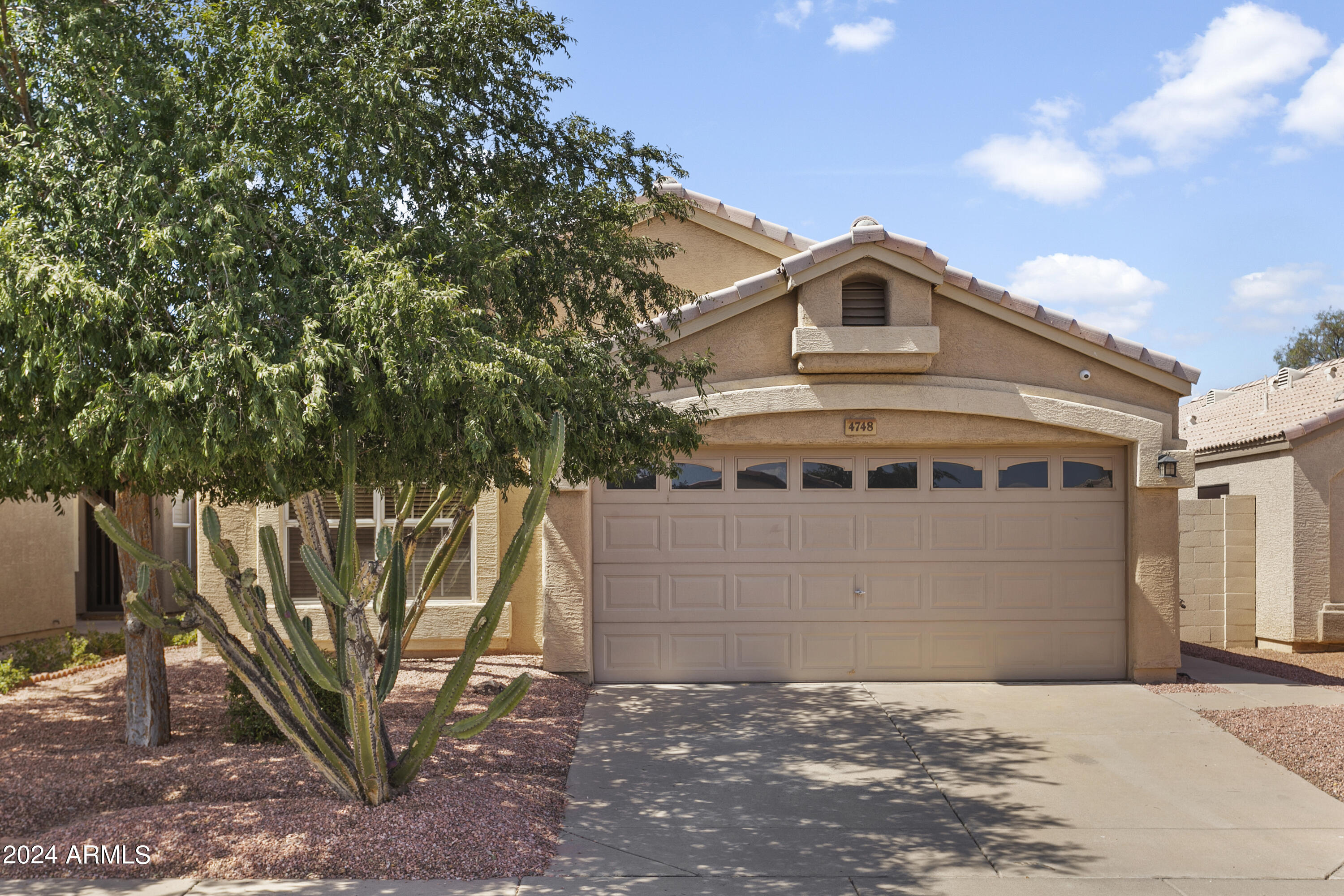4748 E DESERT WIND Drive