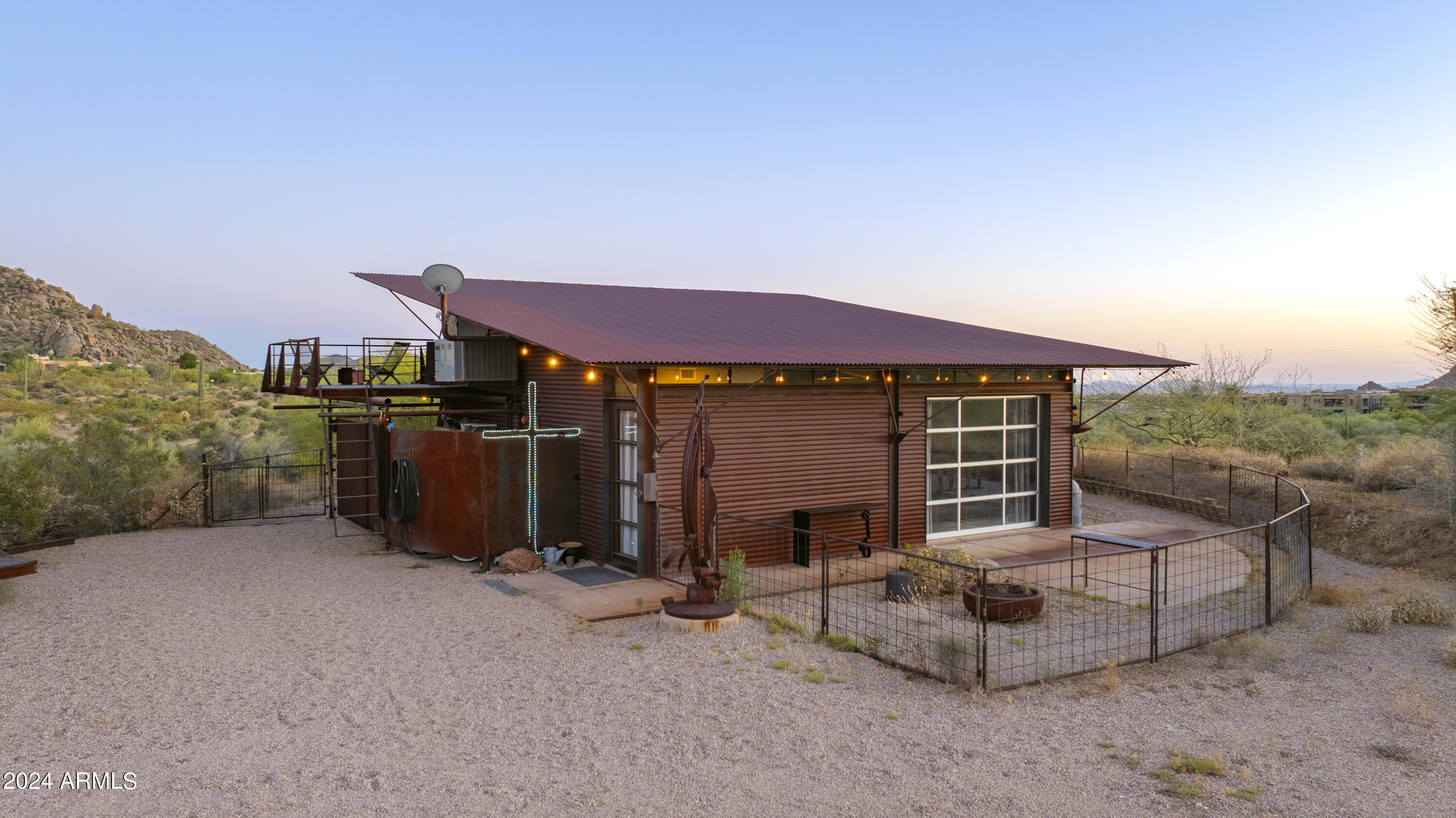 11011 E BAJADA Drive