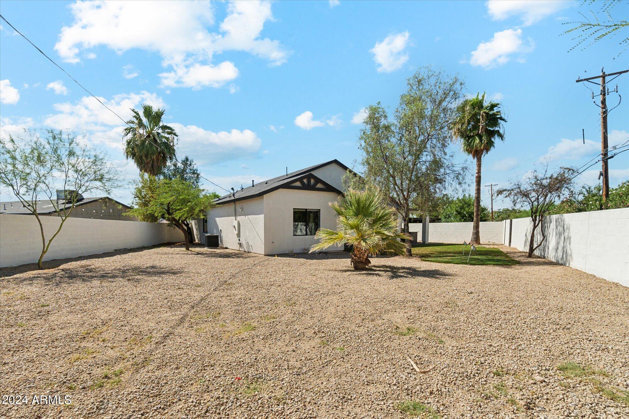 1420 N 78TH Street