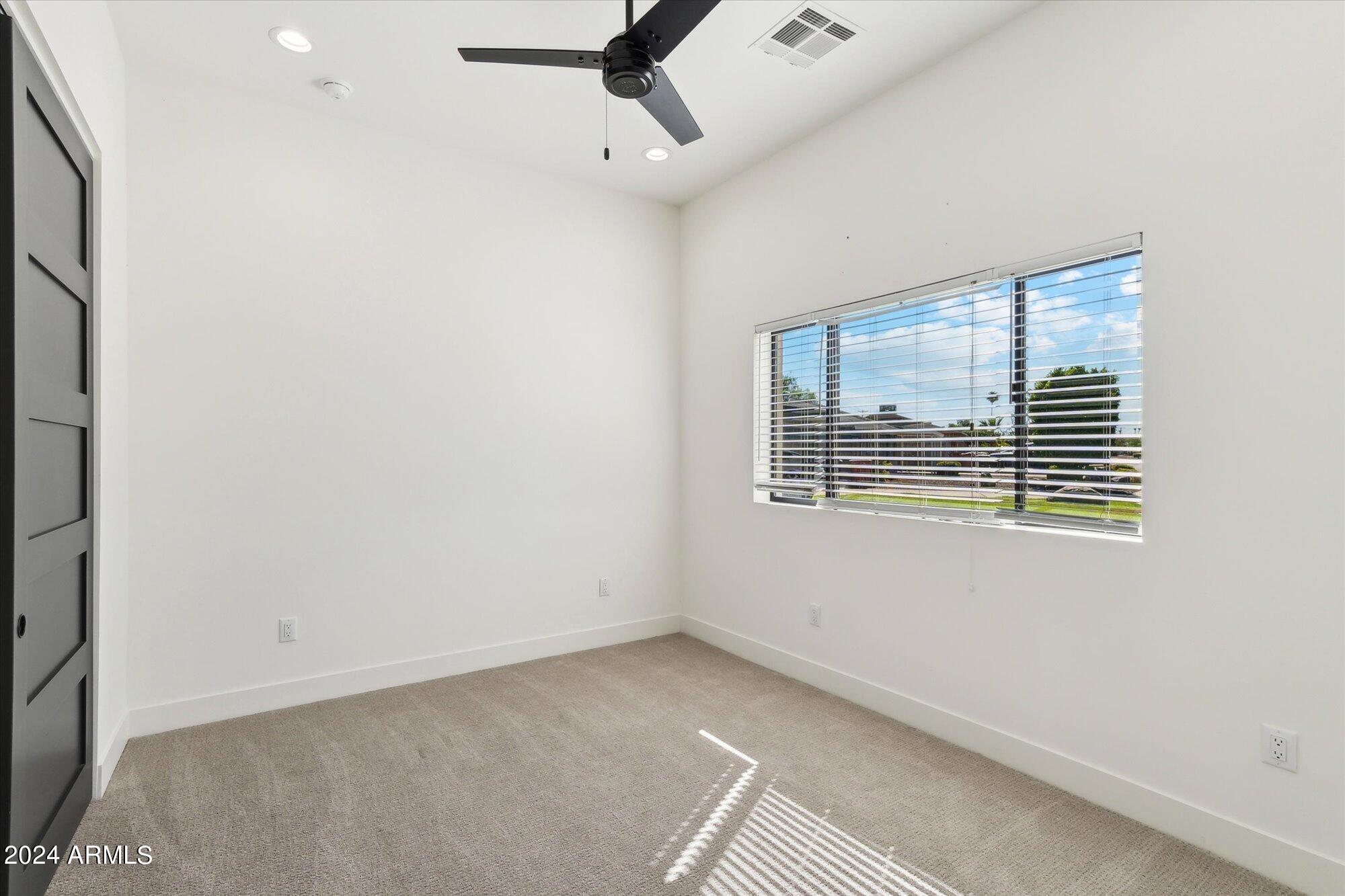 1420 N 78TH Street