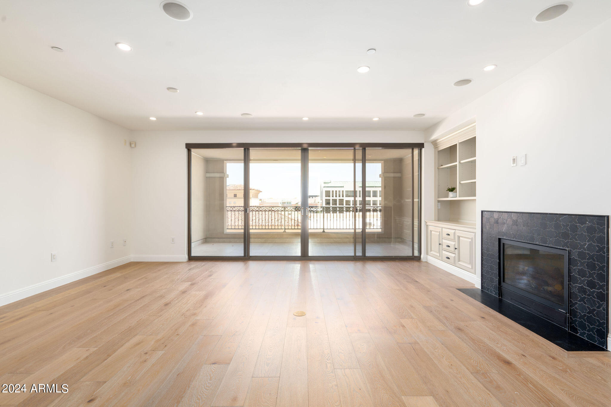 7181 E Camelback Road # 504