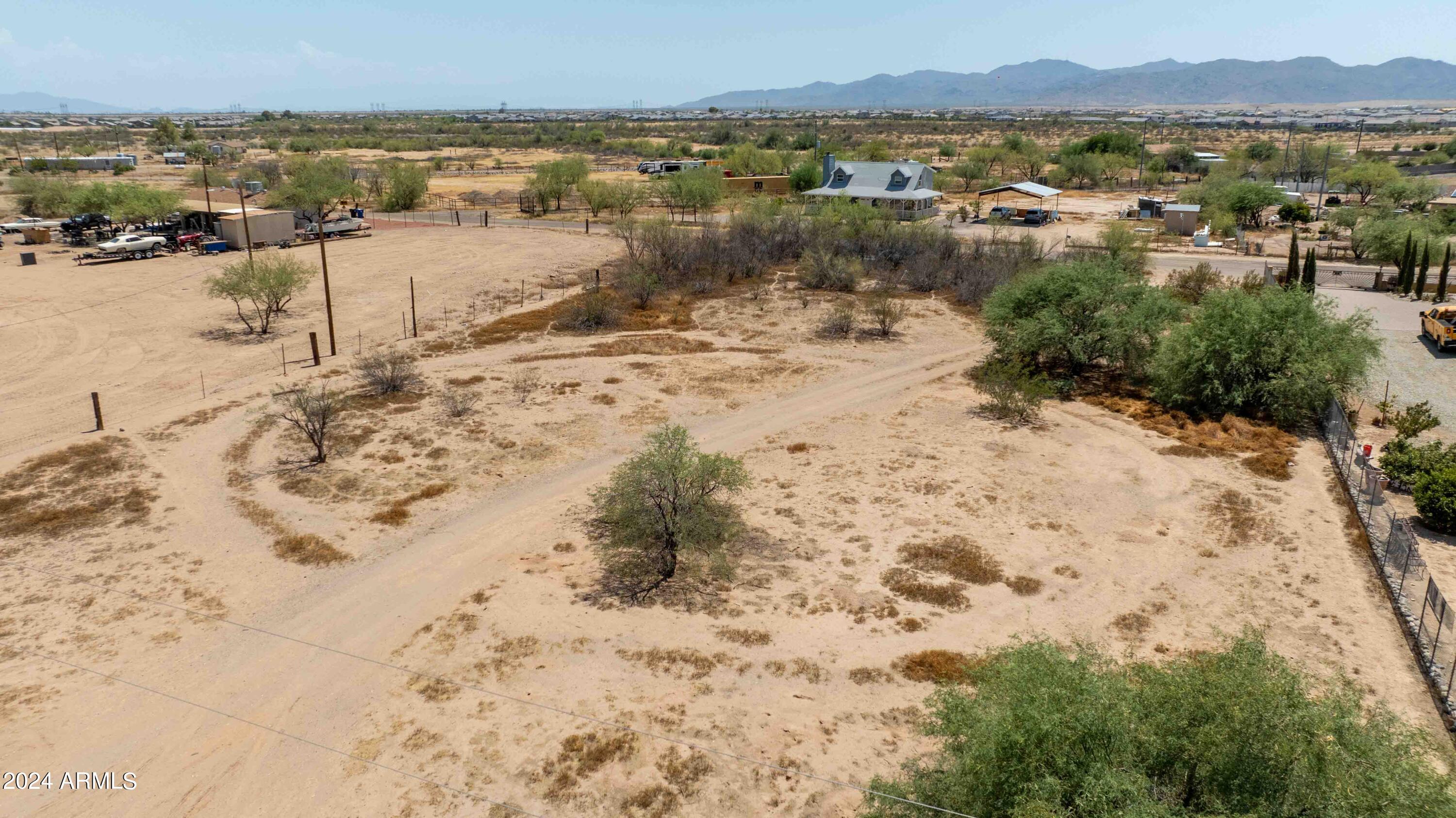 24 N BECON FIELD Road # 52