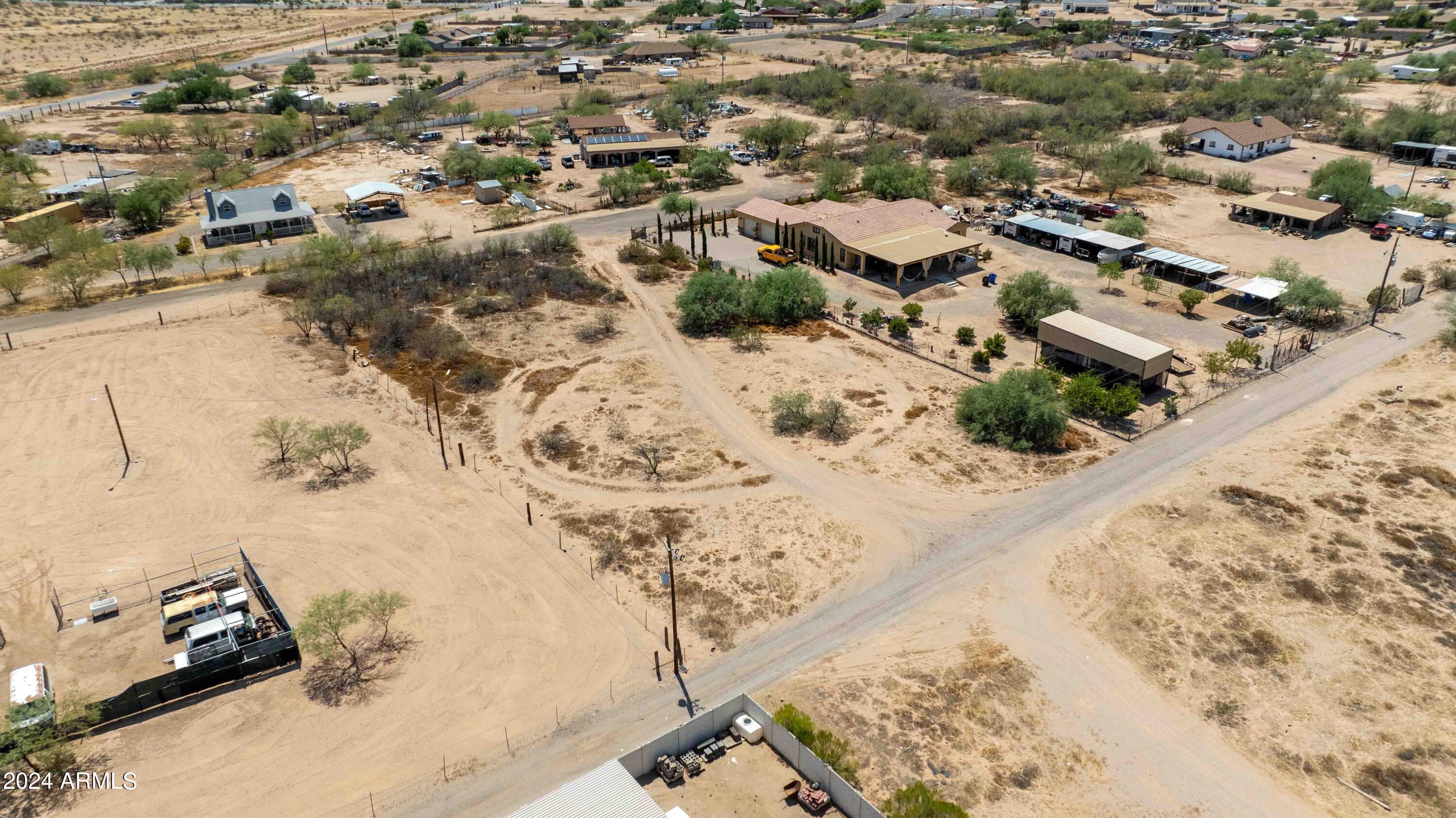 24 N BECON FIELD Road # 52