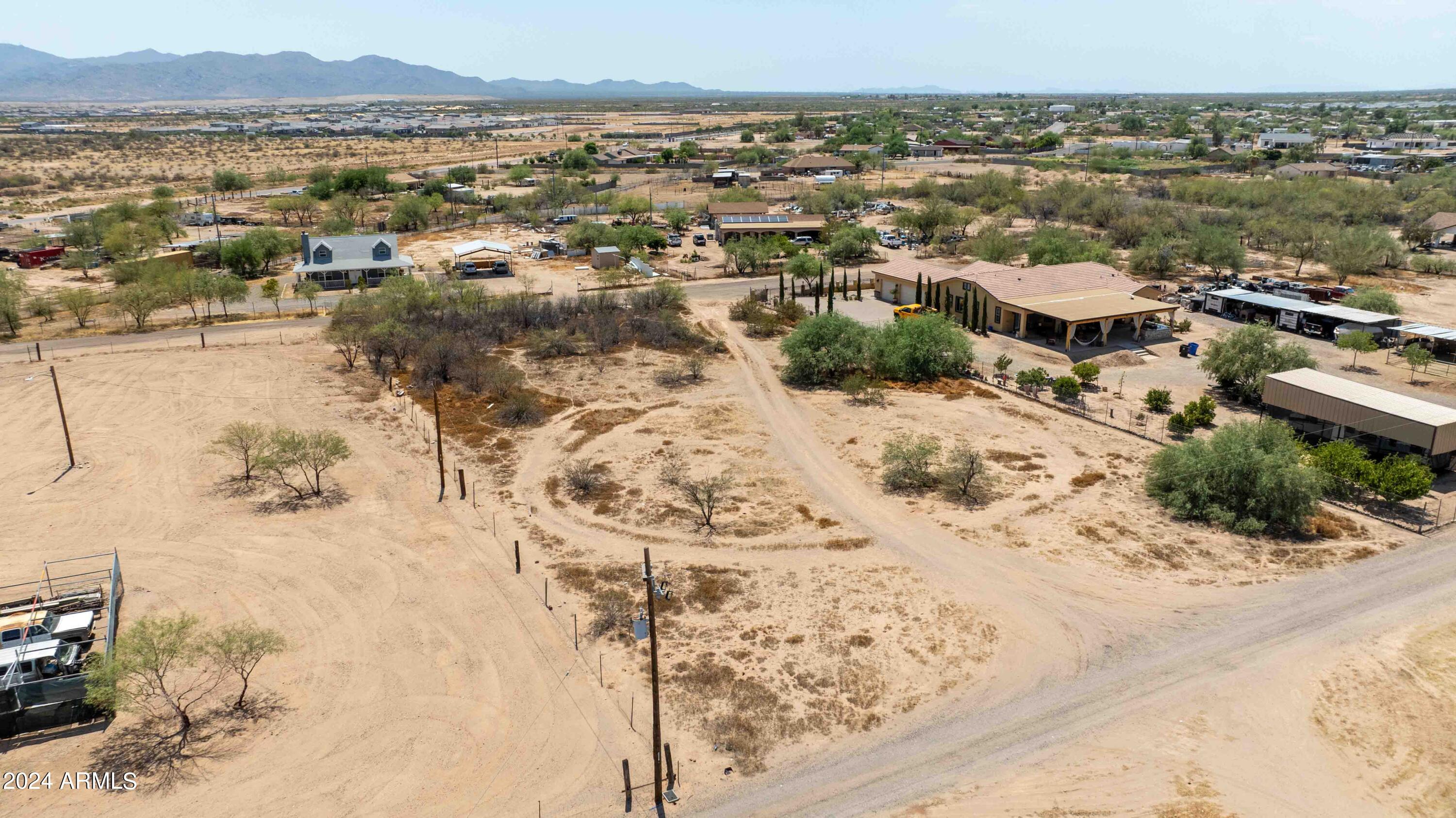 24 N BECON FIELD Road # 52