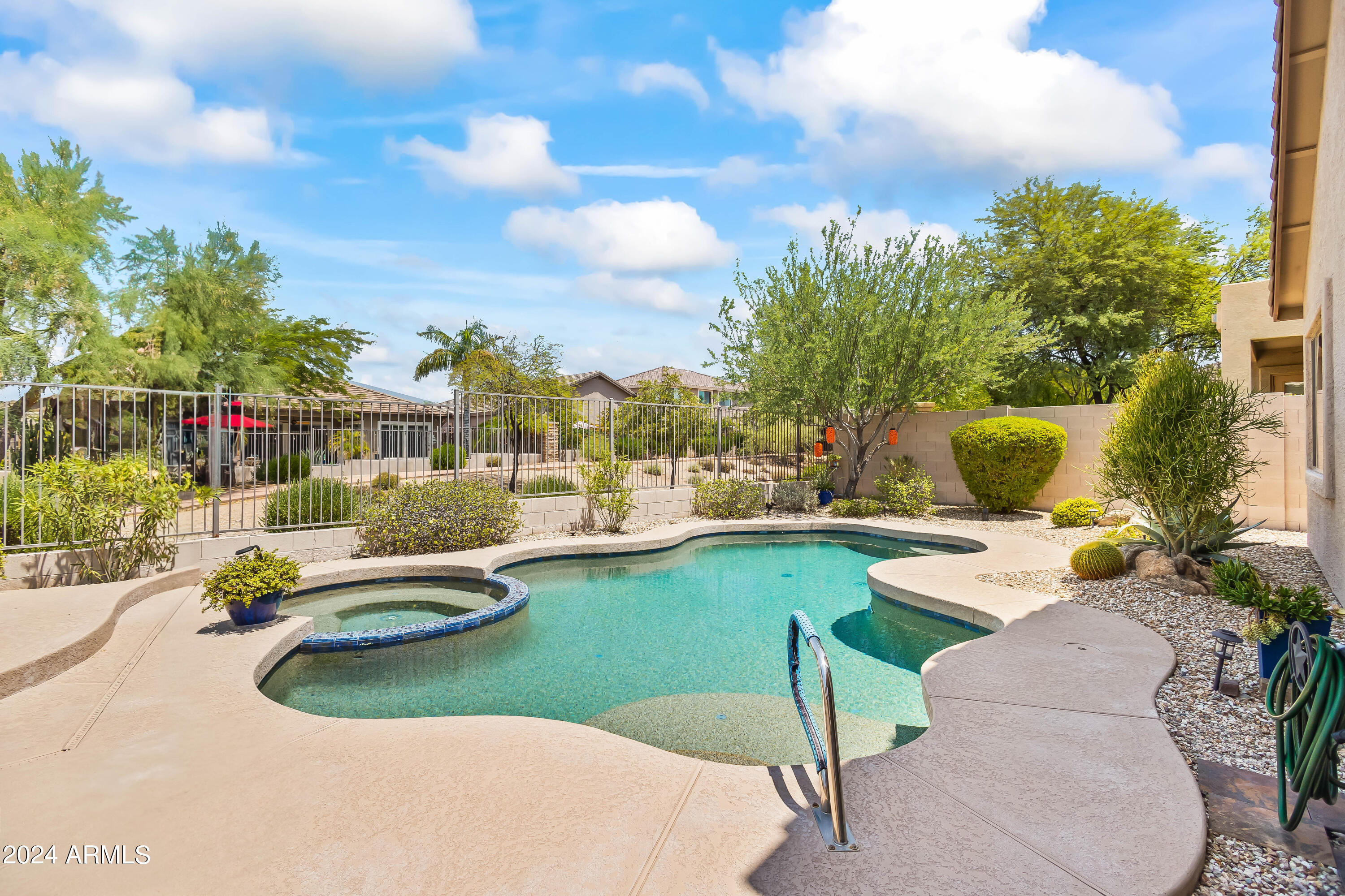 3110 W EAGLE CLAW Drive