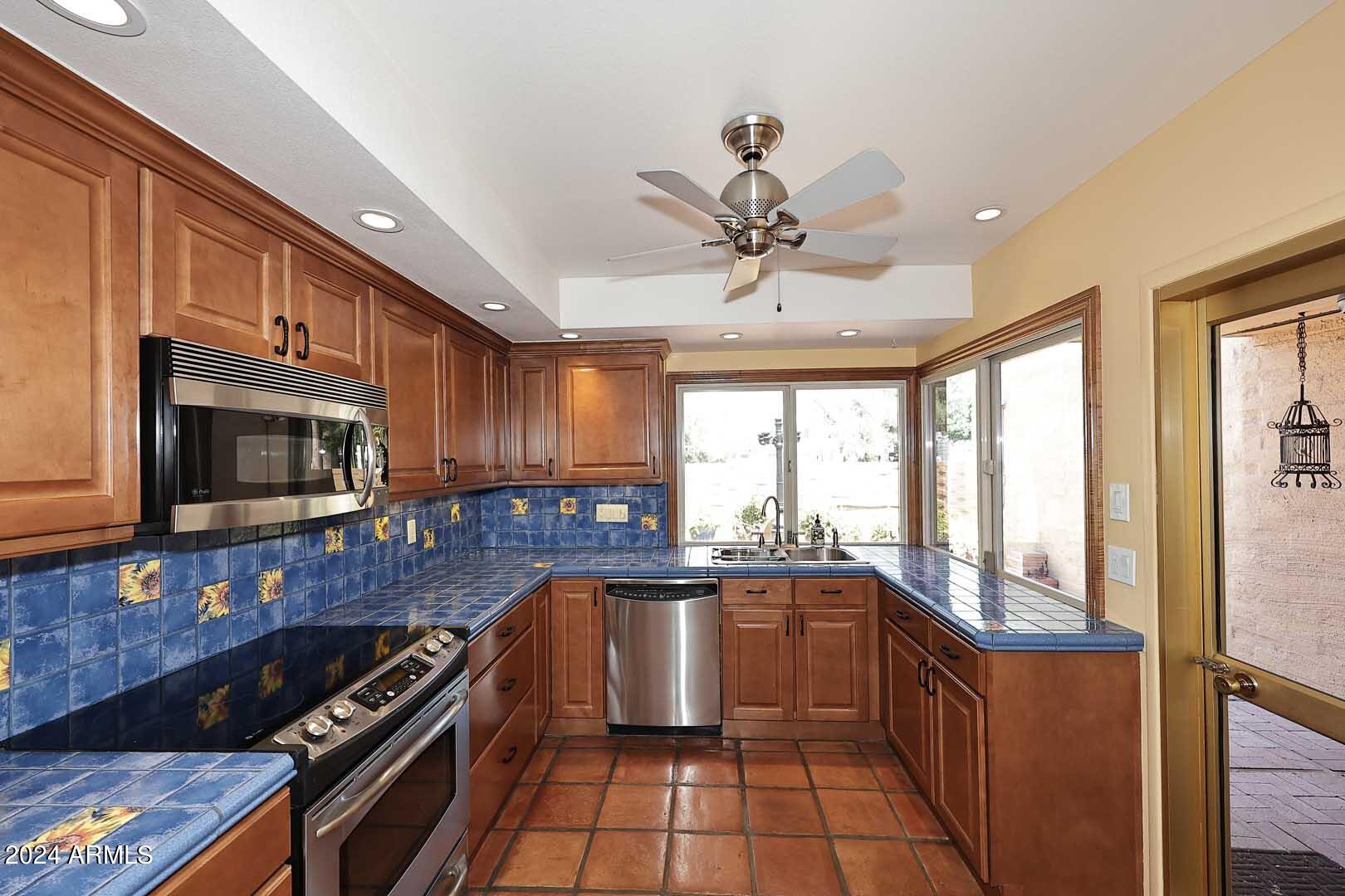 7770 E CAMELBACK Road, 5