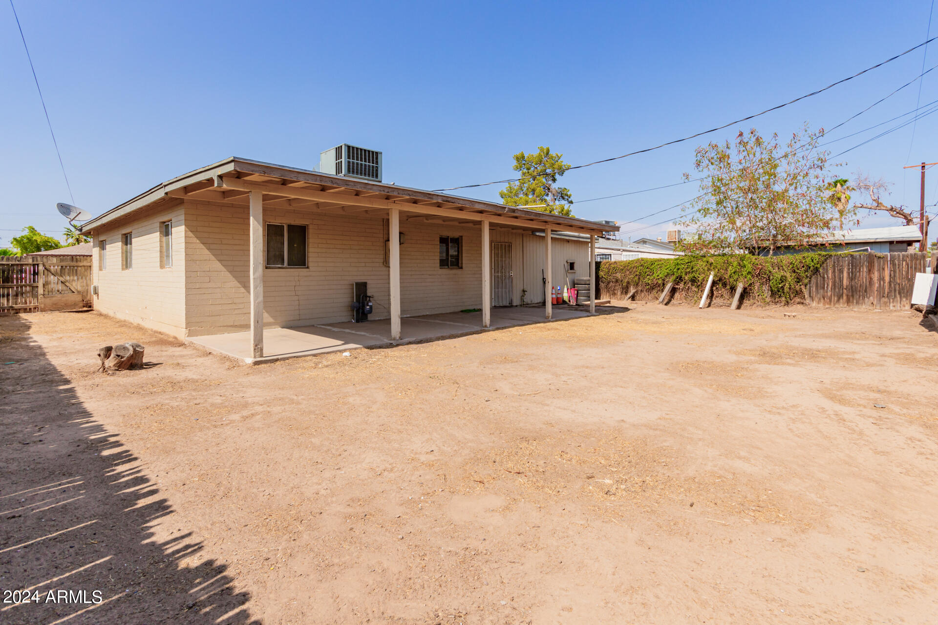 2823 W KEIM Drive